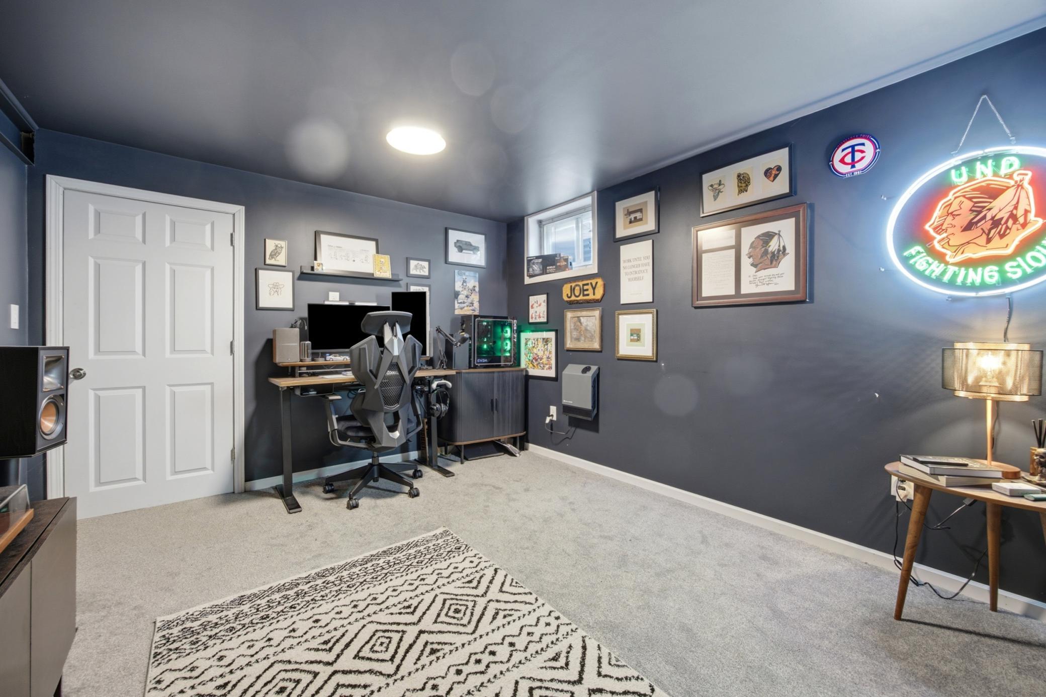 1977 single family home for sale at 57 Prairiewood Drive S in Fargo, ND — 4 bed, 4 bath (photo 45 of 62)