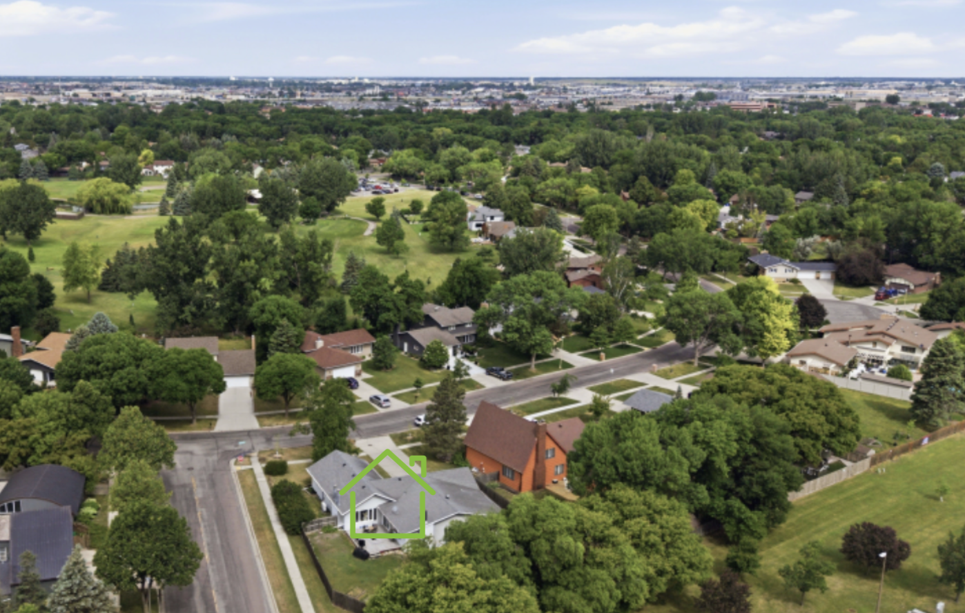 1977 single family home for sale at 57 Prairiewood Drive S in Fargo, ND — 4 bed, 4 bath (photo 55 of 62)