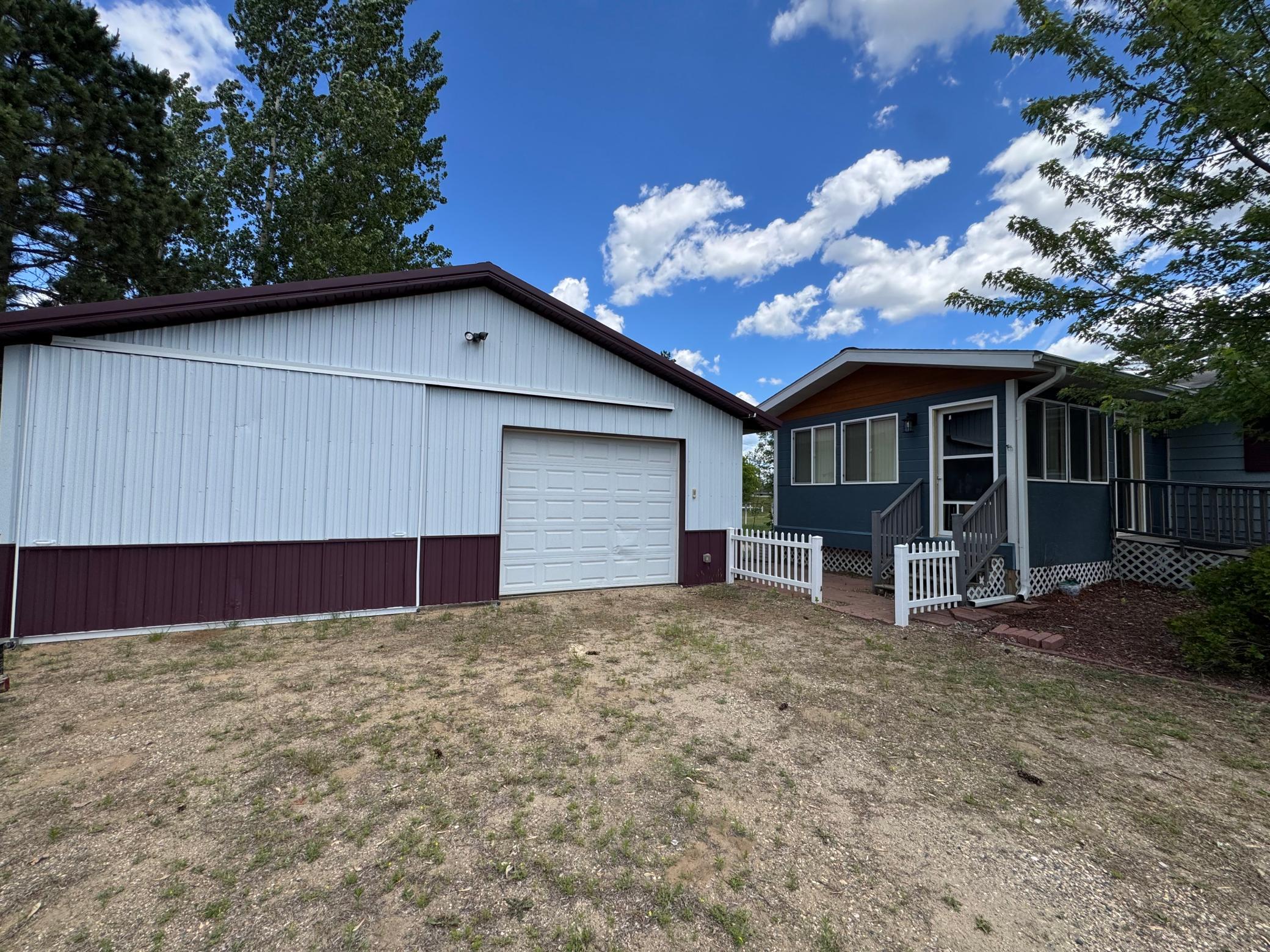 431 Main Street NW, Menahga MN 56464 - Photo 2 of 3