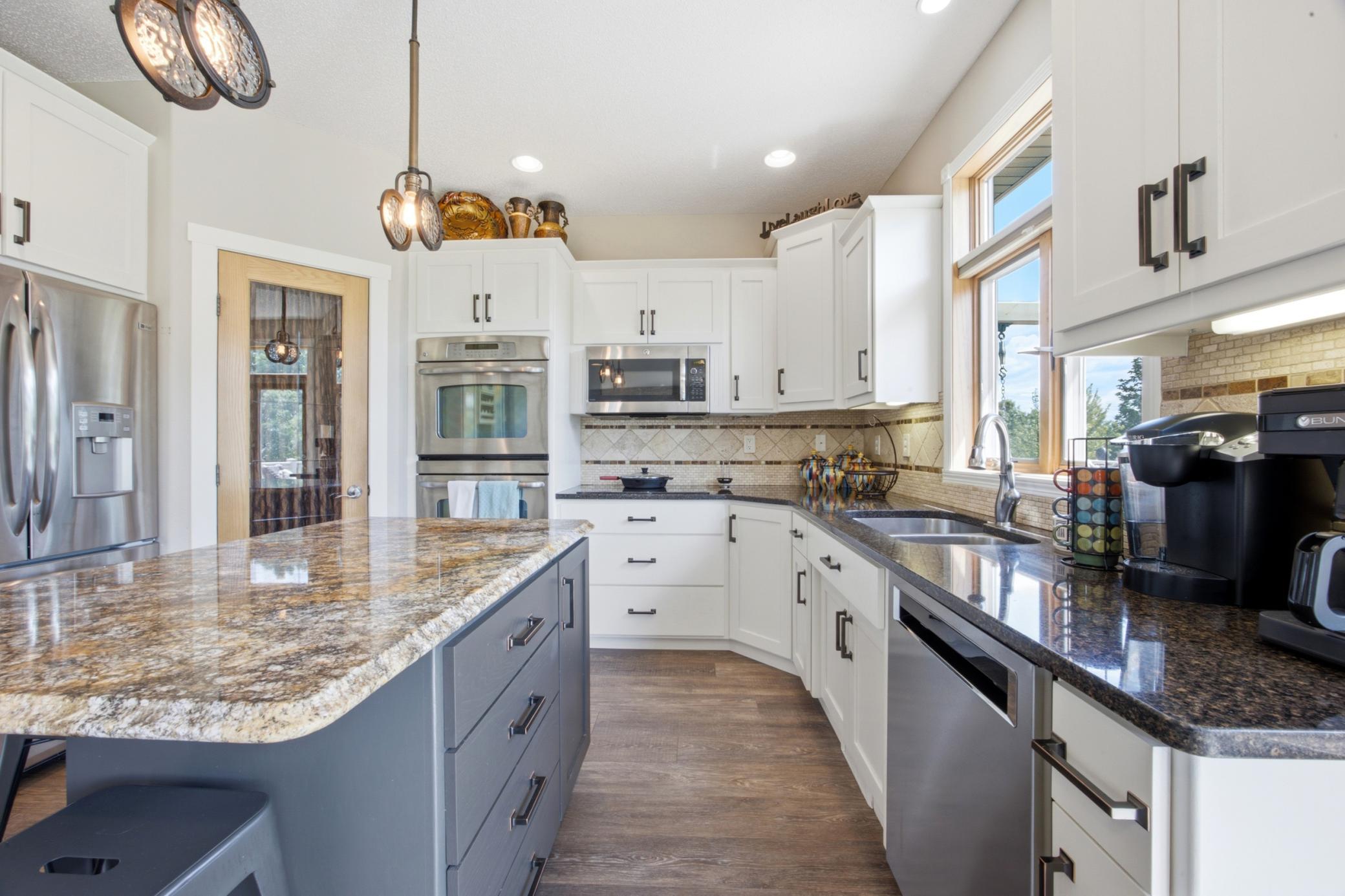 5012 2nd E Street, West Fargo ND 58078 - Photo 11 of 47