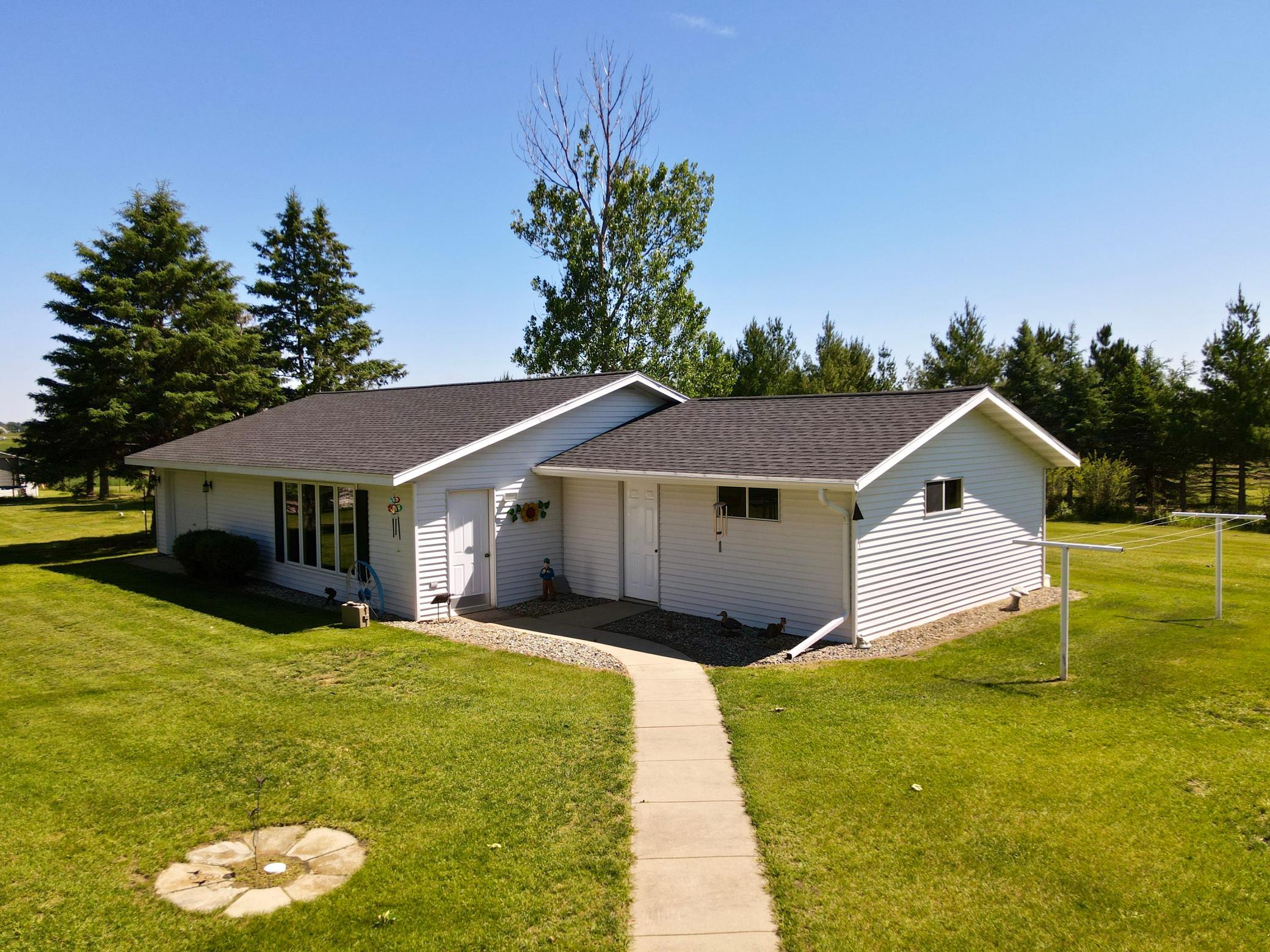 33434 Country Loop, Wadena MN 56482 - Photo 7 of 38
