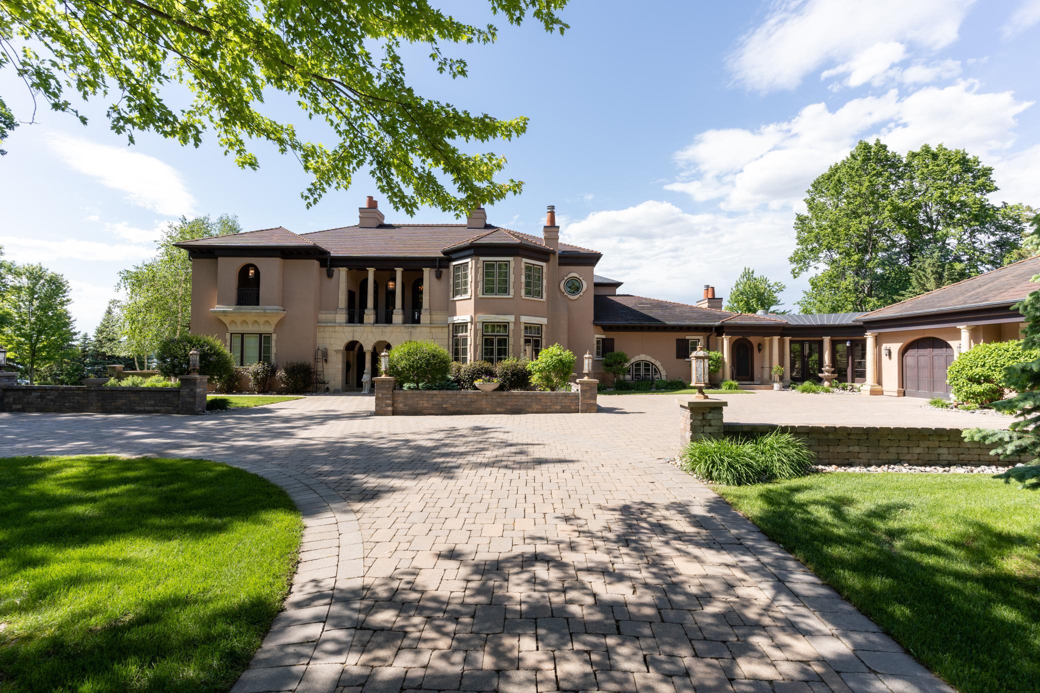 2005 single family home for sale at 45329 Red Pine Loop in Perham, MN — 6 bed, 8 bath (photo 18 of 114)