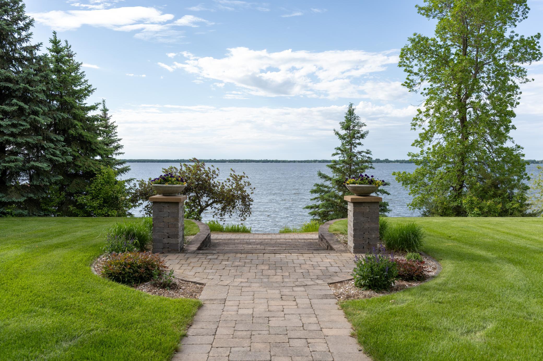 2005 single family home for sale at 45329 Red Pine Loop in Perham, MN — 6 bed, 8 bath (photo 31 of 114)