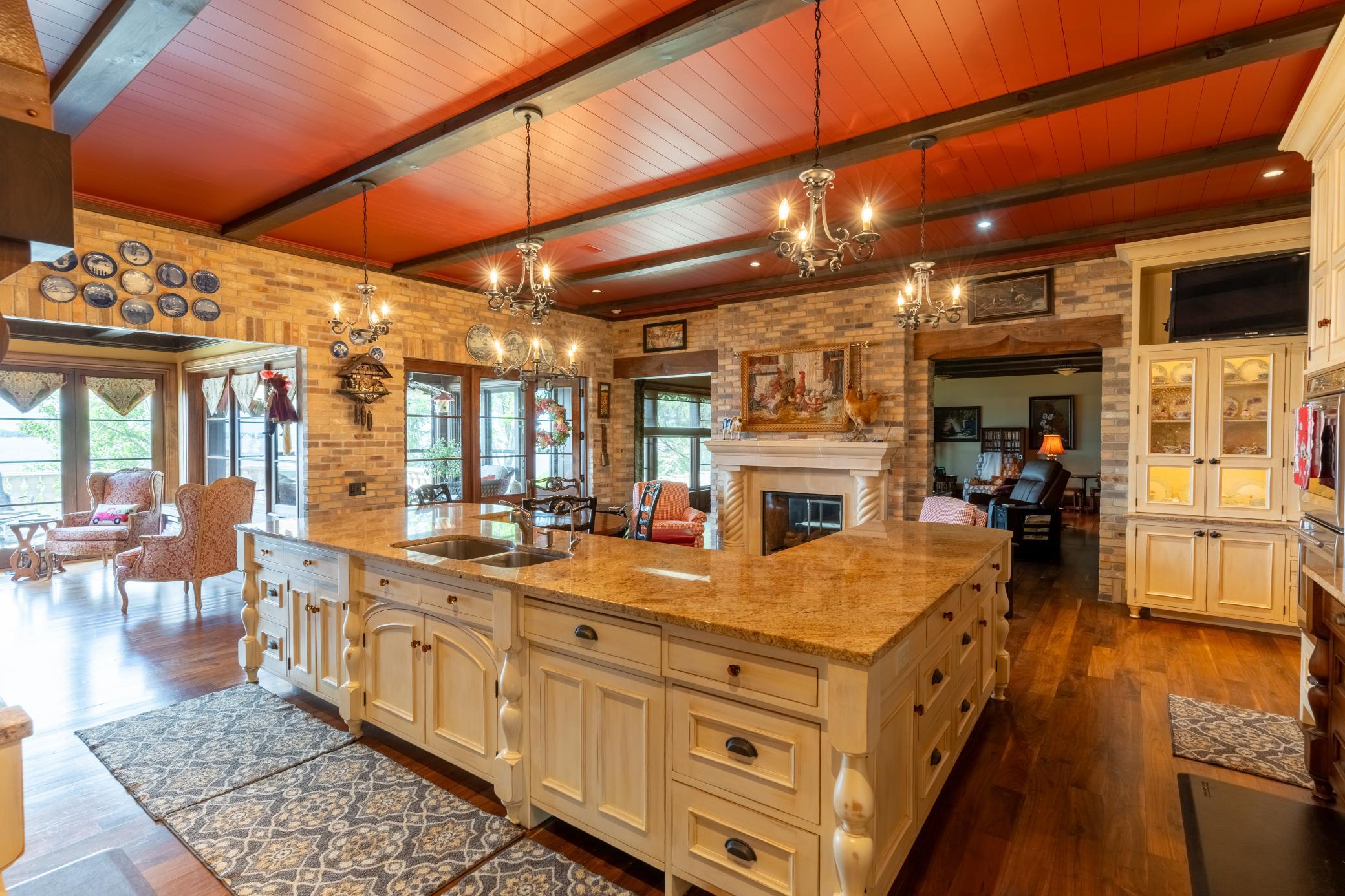 2005 single family home for sale at 45329 Red Pine Loop in Perham, MN — 6 bed, 8 bath (photo 38 of 114)