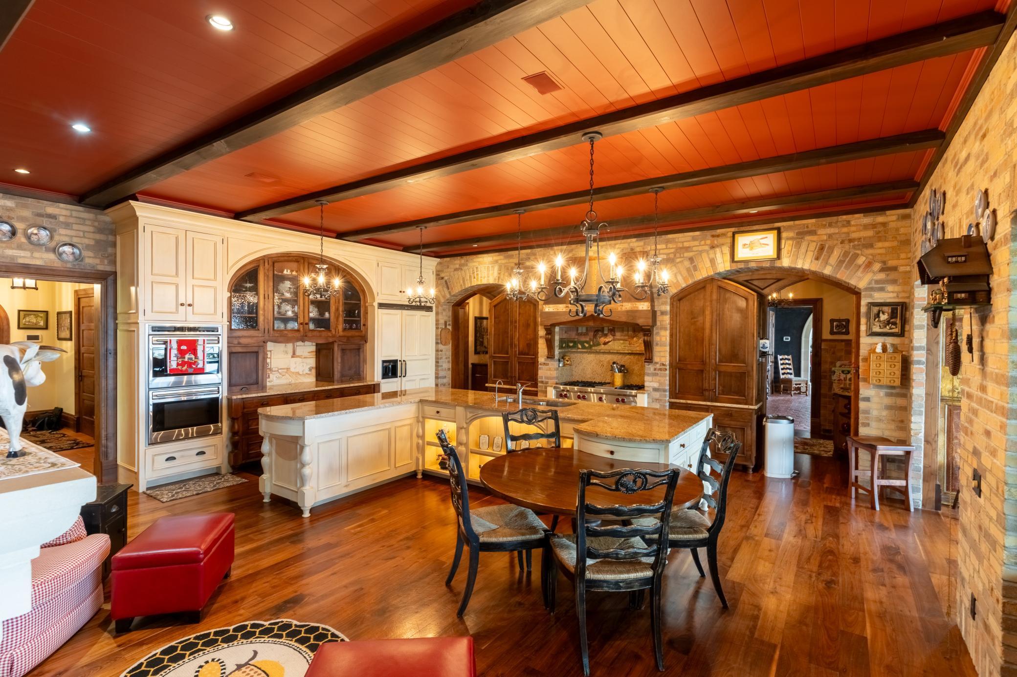 2005 single family home for sale at 45329 Red Pine Loop in Perham, MN — 6 bed, 8 bath (photo 42 of 114)