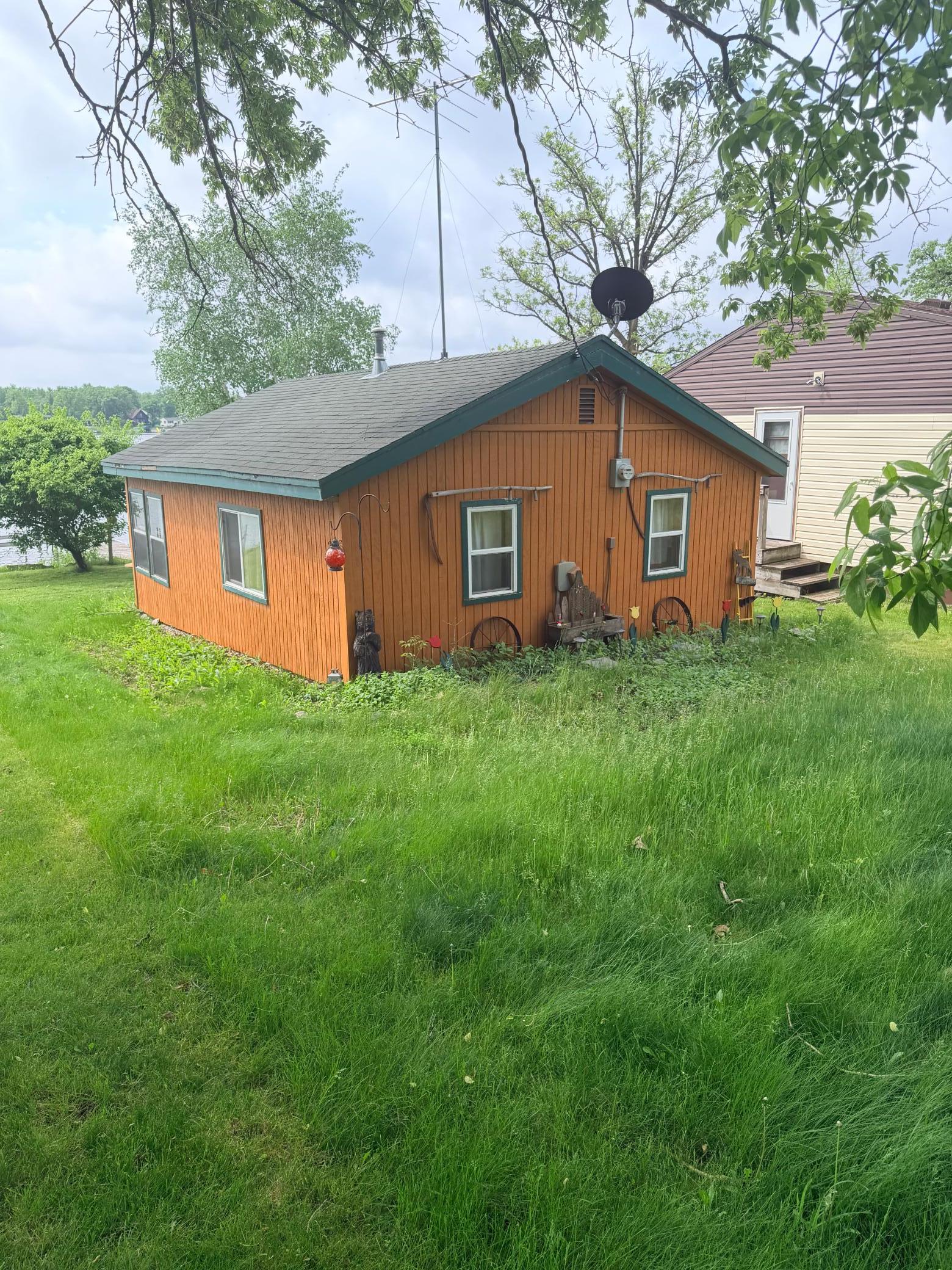 1960 single family home for sale at 13043 Elmhurst Trail SE in Mentor, MN — 1 bed, 1 bath (photo 2 of 3)