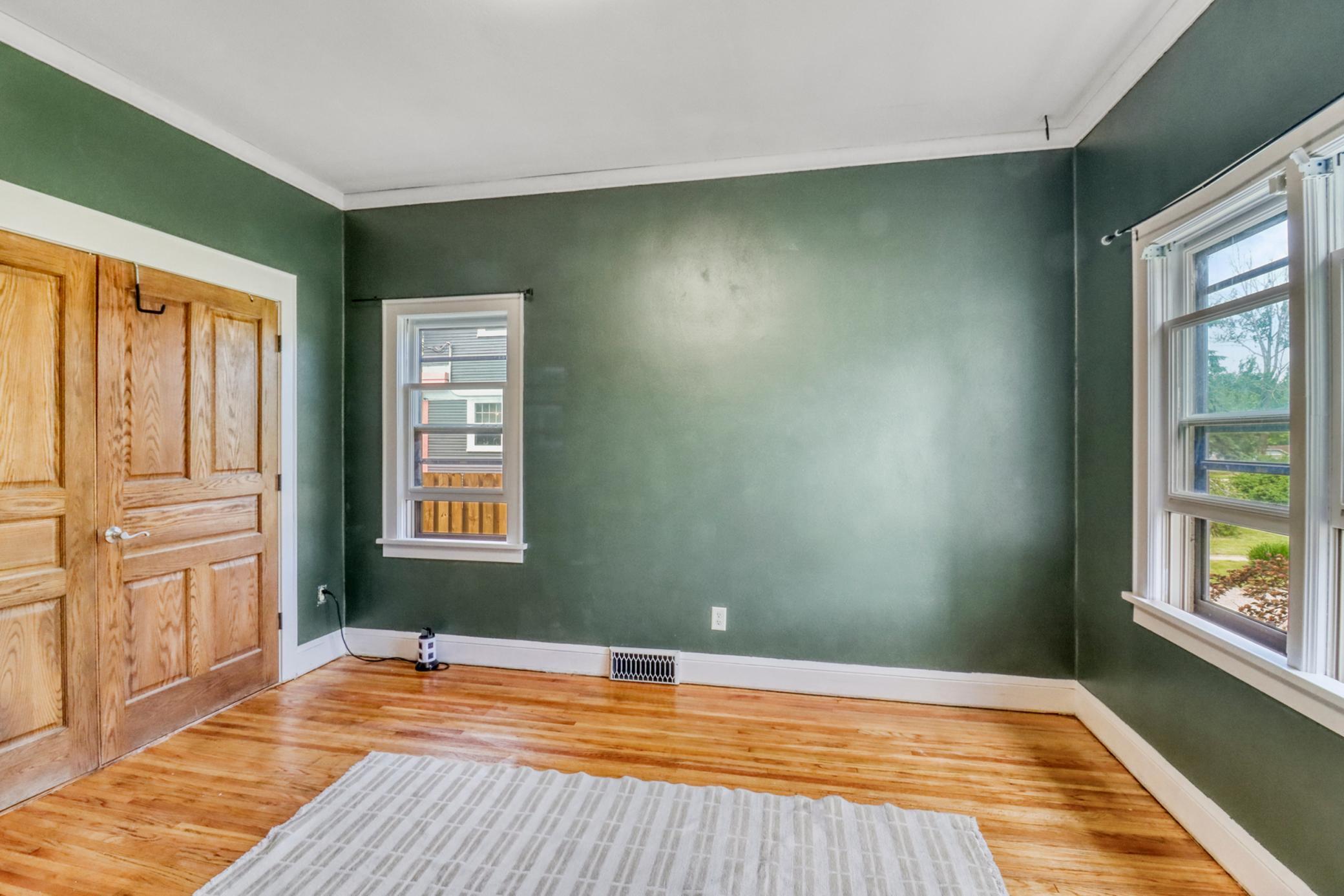 1939 single family home for sale at 331 Willow Street E in Detroit Lakes, MN — 3 bed, 3 bath (photo 13 of 43)