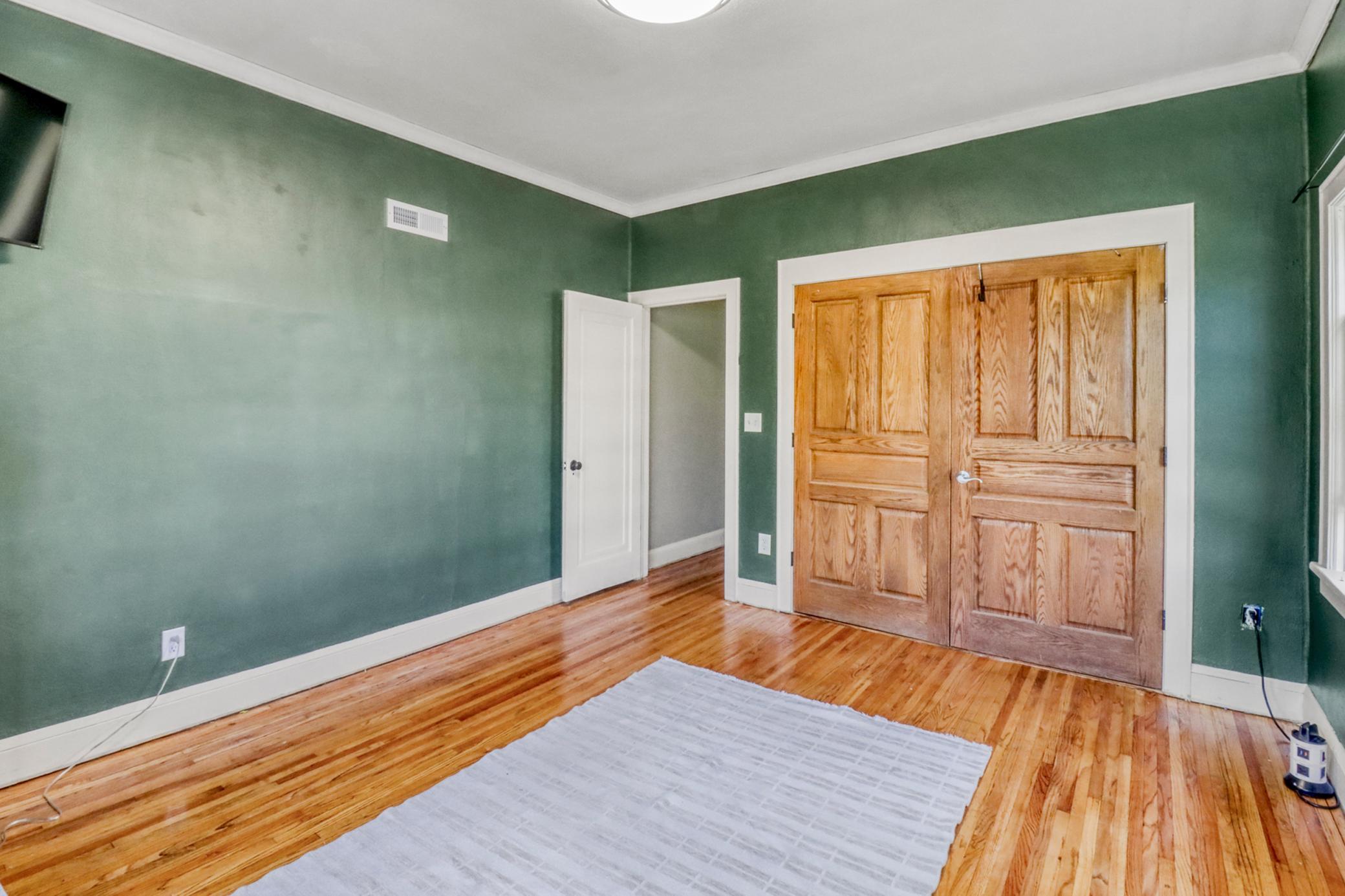 1939 single family home for sale at 331 Willow Street E in Detroit Lakes, MN — 3 bed, 3 bath (photo 15 of 43)
