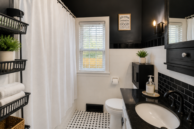 1939 single family home for sale at 331 Willow Street E in Detroit Lakes, MN — 3 bed, 3 bath (photo 20 of 43)
