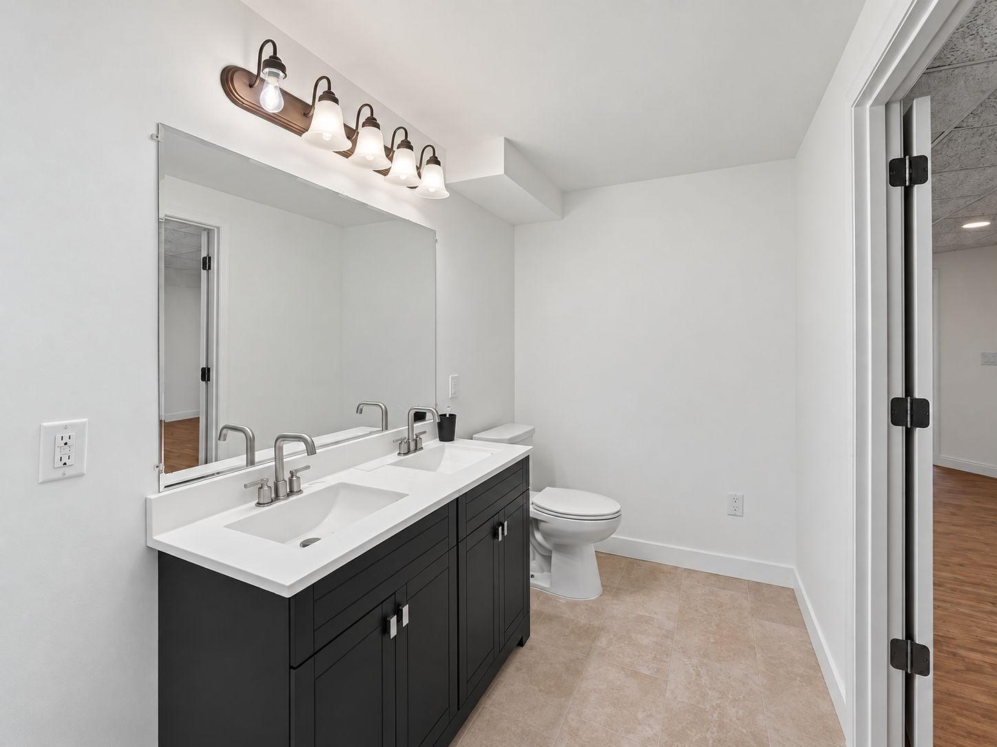 1996 single family home for sale at 4304 Alder Street NE in Bemidji, MN — 5 bed, 5 bath (photo 19 of 48)