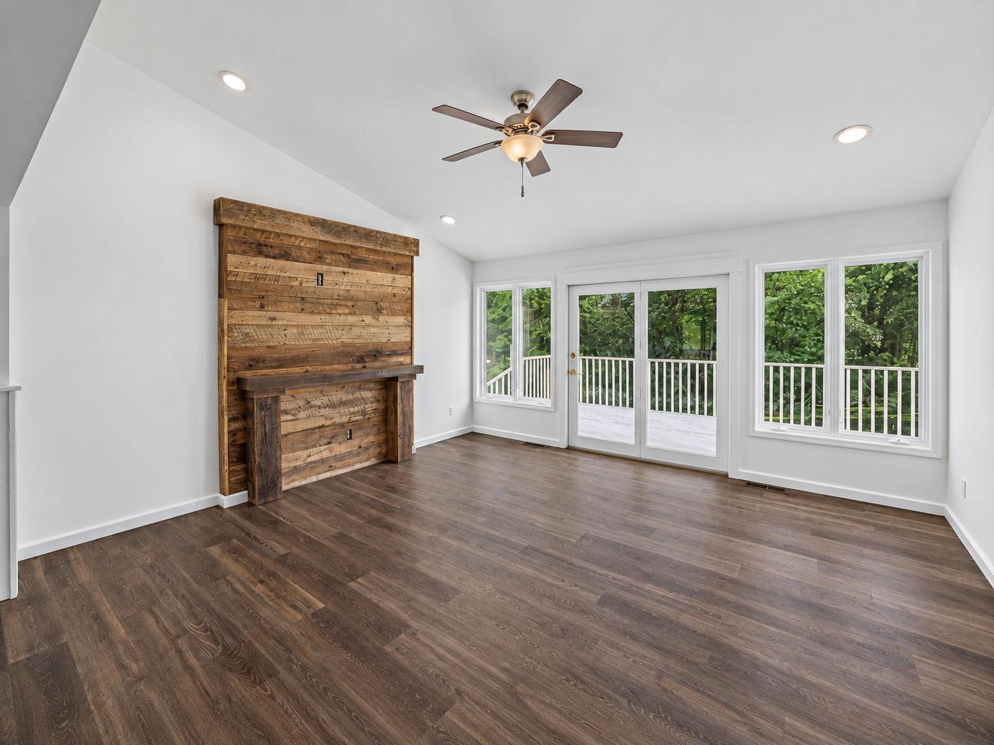 1996 single family home for sale at 4304 Alder Street NE in Bemidji, MN — 5 bed, 5 bath (photo 3 of 48)