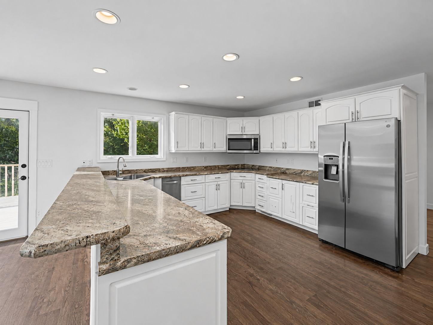 1996 single family home for sale at 4304 Alder Street NE in Bemidji, MN — 5 bed, 5 bath (photo 25 of 48)
