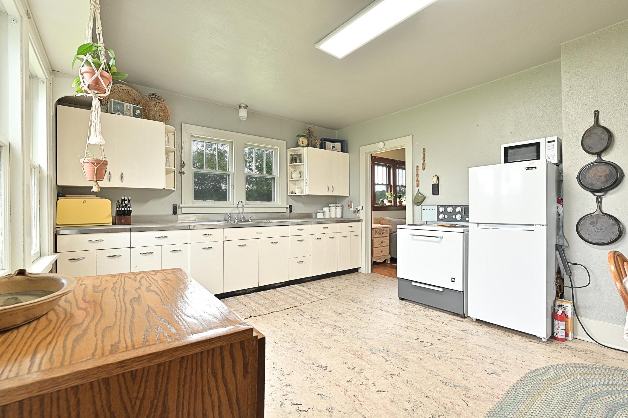 17390 County Road 56, Nashwauk MN 55769 - Photo 9 of 38