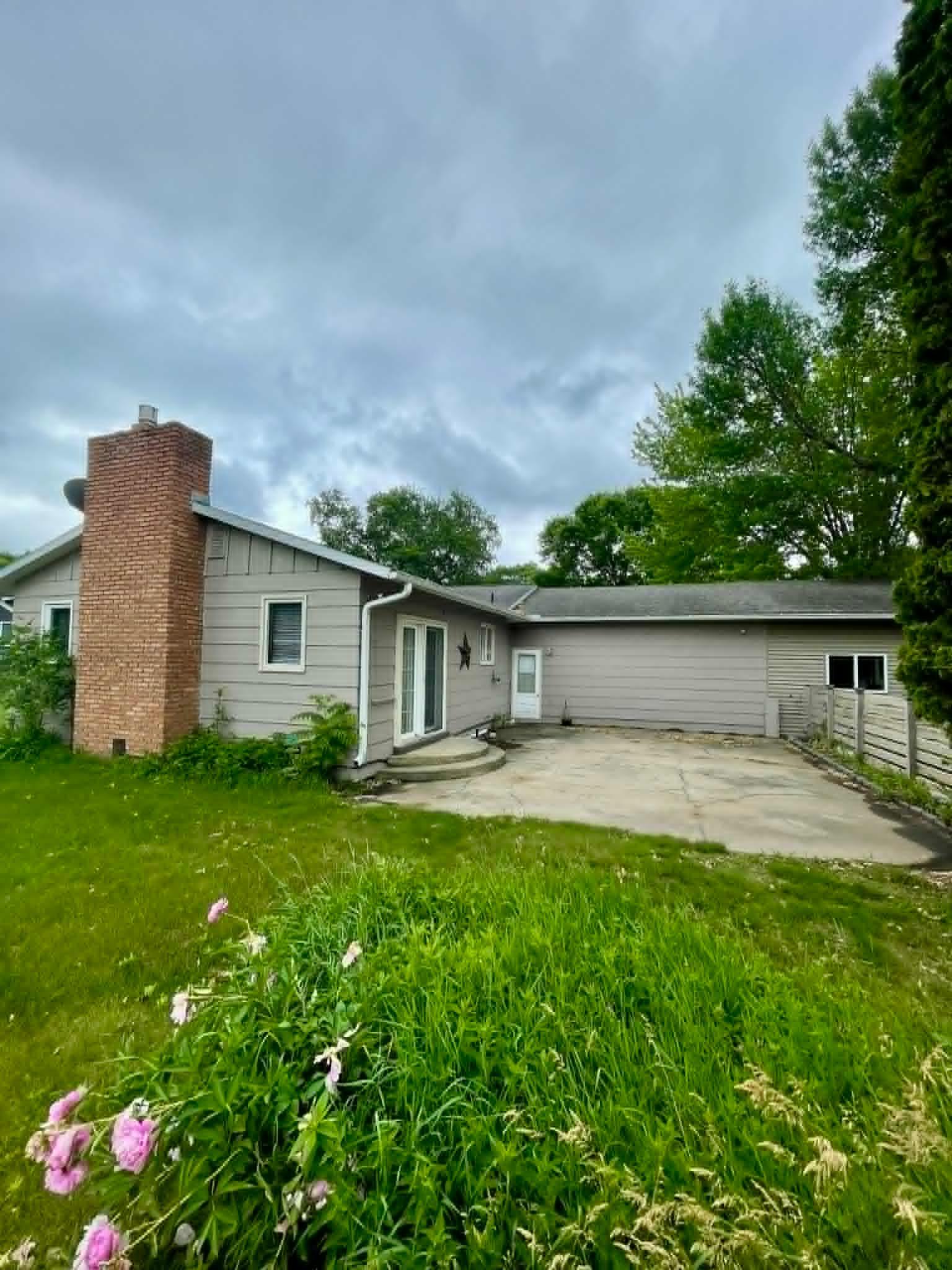 1006 10th Street SW, Wadena MN 56482 - Photo 6 of 58