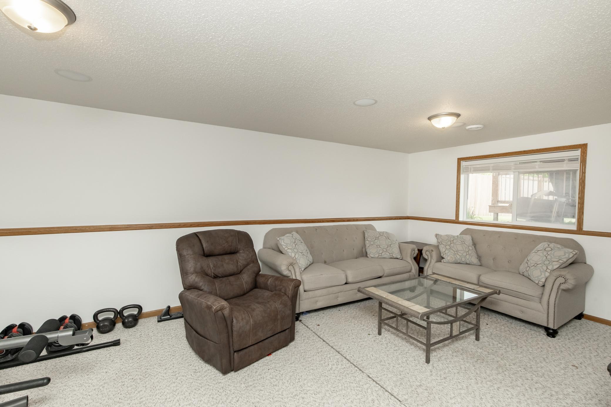 807 16th W Avenue, West Fargo ND 58078 - Photo 28 of 48