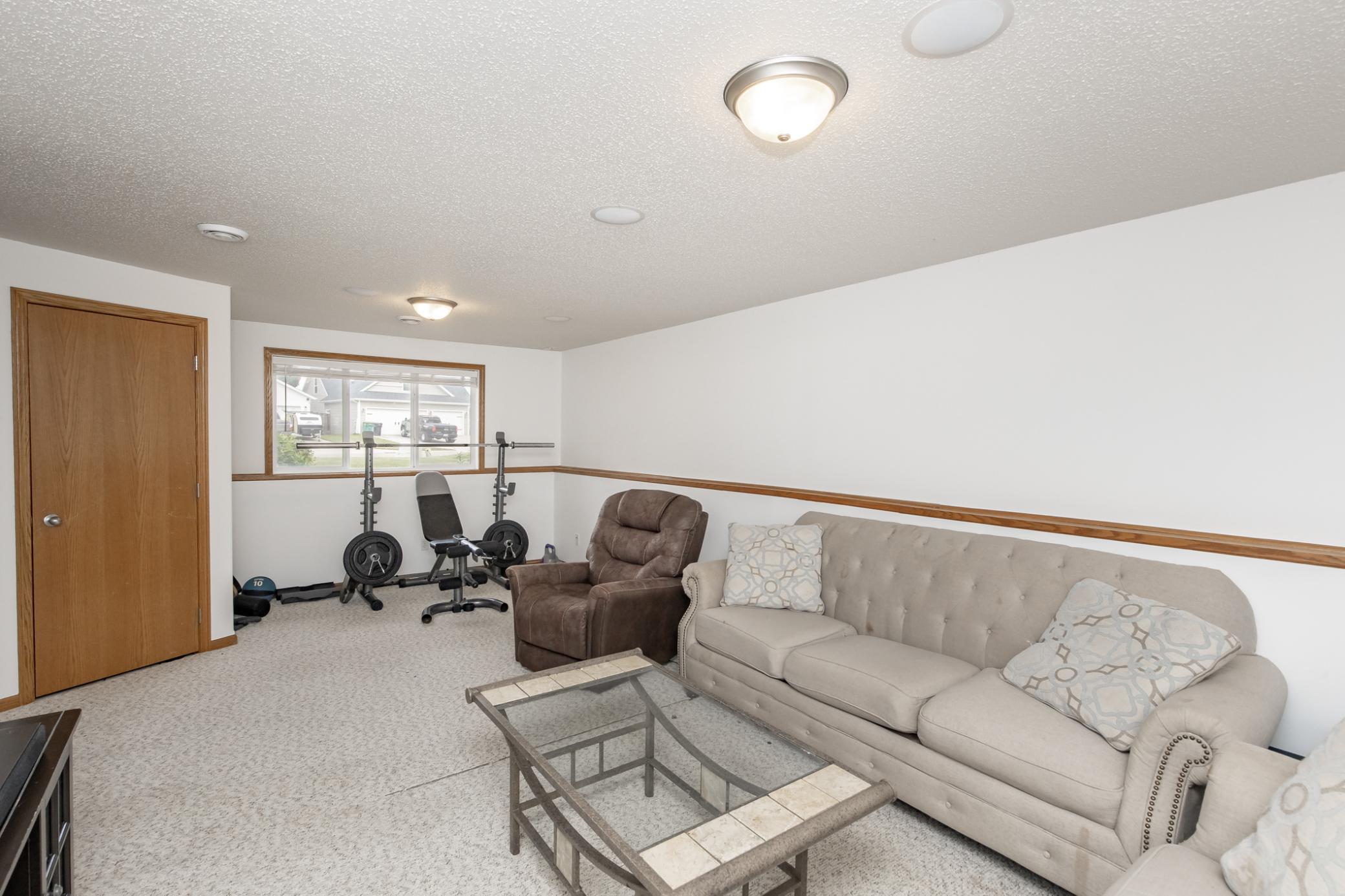 807 16th W Avenue, West Fargo ND 58078 - Photo 29 of 48