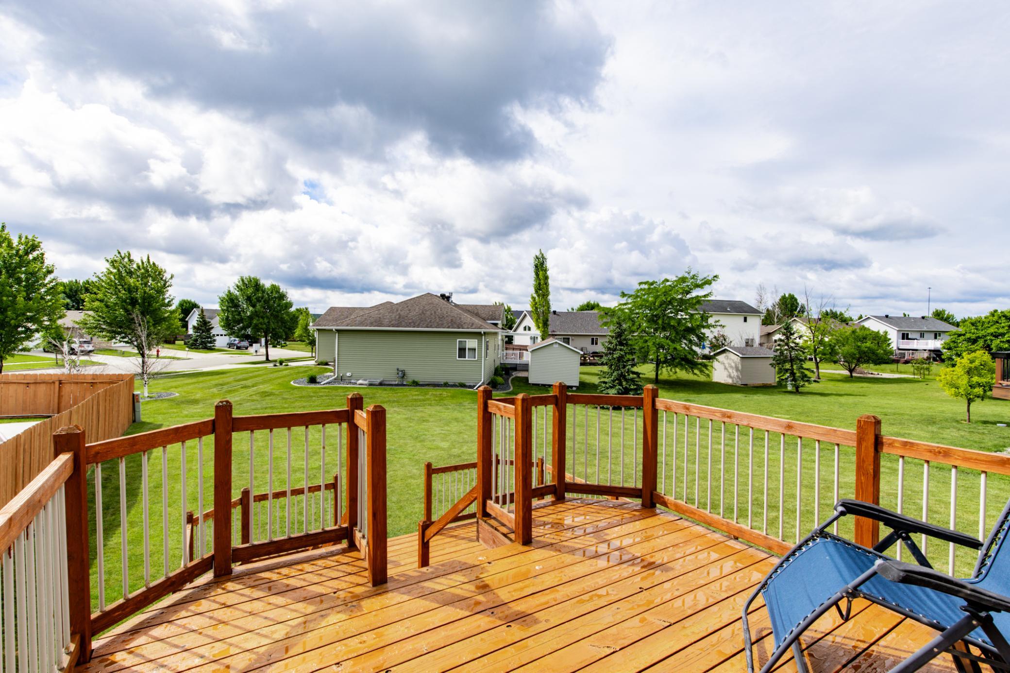 807 16th W Avenue, West Fargo ND 58078 - Photo 44 of 48