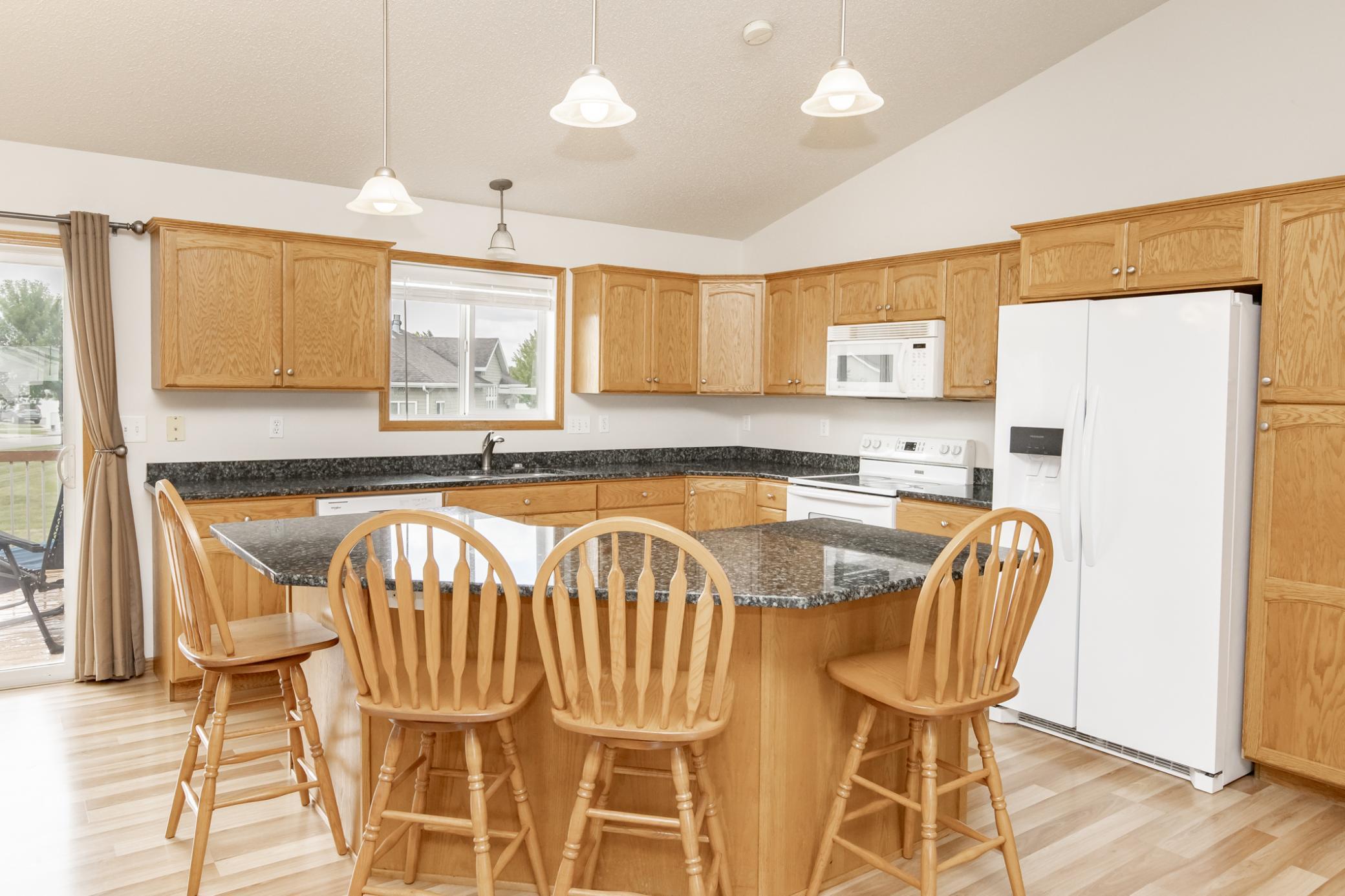 807 16th W Avenue, West Fargo ND 58078 - Photo 9 of 48