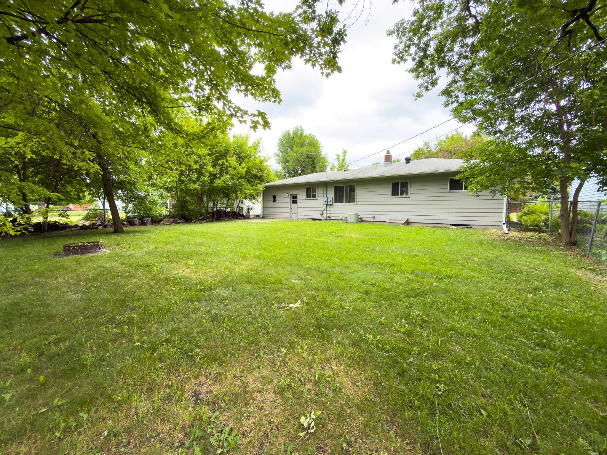 1107 17th S Street, Moorhead MN 56560 - Photo 13 of 15