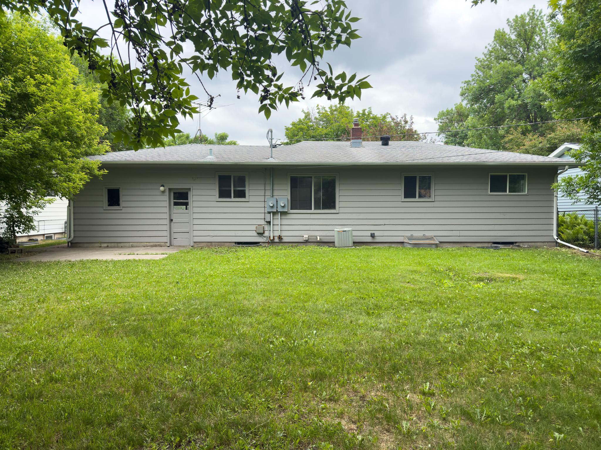 1107 17th S Street, Moorhead MN 56560 - Photo 15 of 15