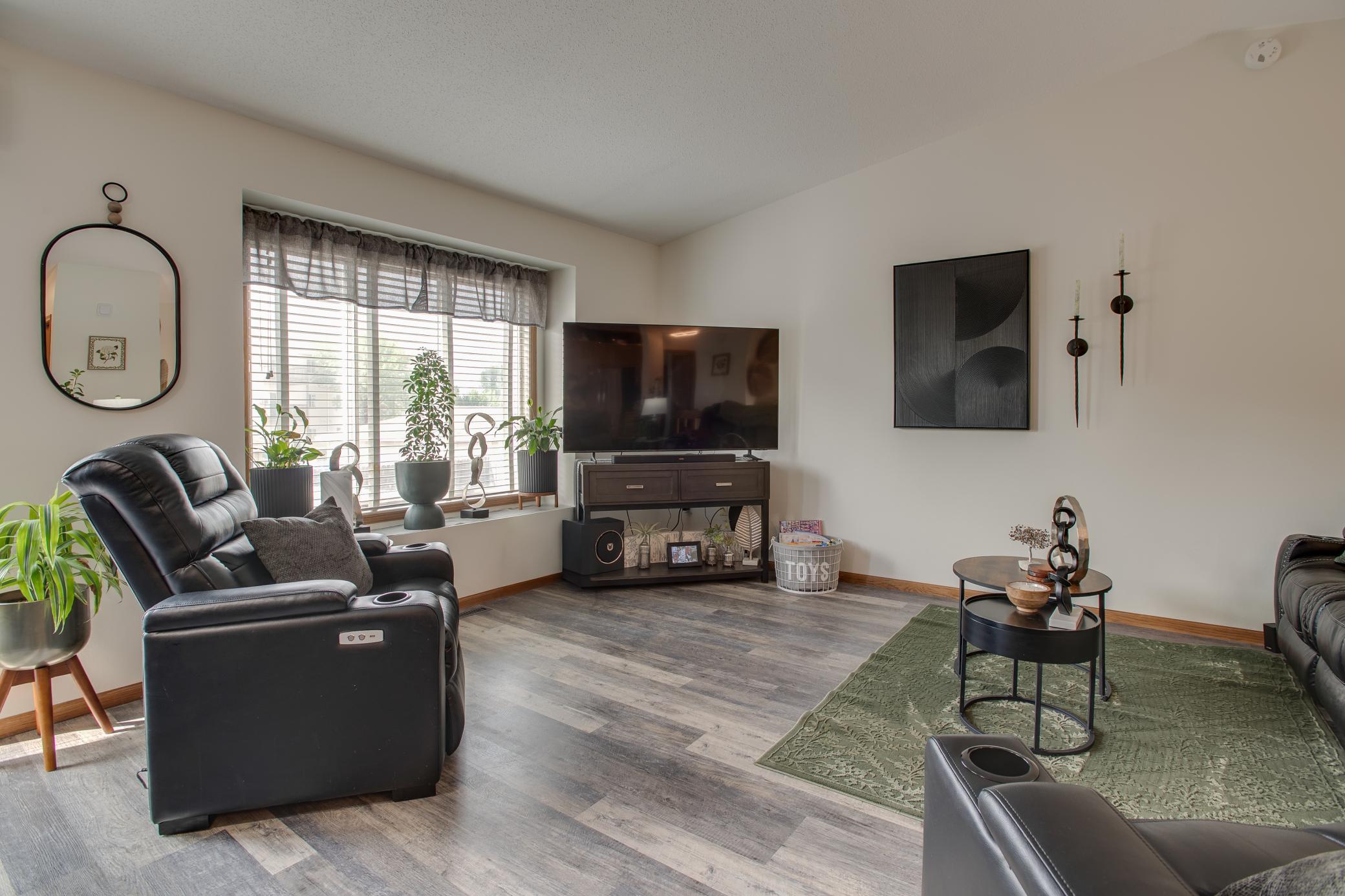 3260 35th S Avenue, Fargo ND 58104 - Photo 13 of 41