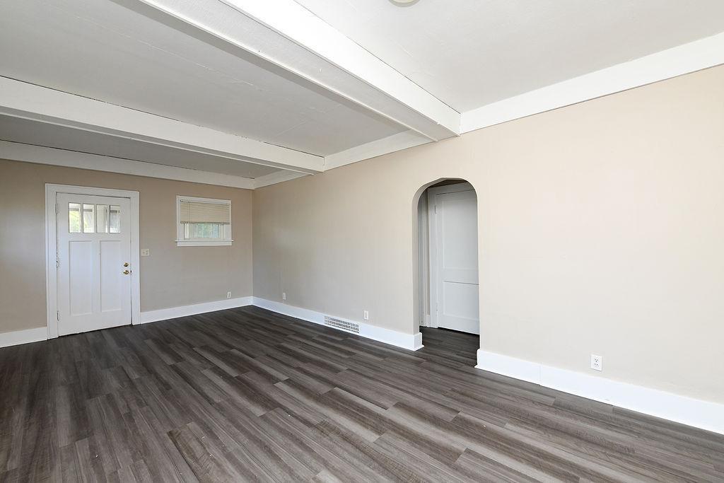 901 5th S Street, Moorhead MN 56560 - Photo 5 of 31