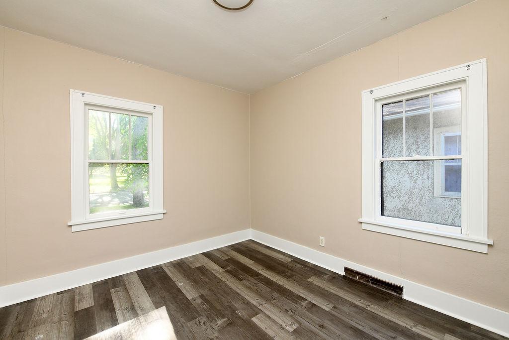 901 5th S Street, Moorhead MN 56560 - Photo 6 of 31