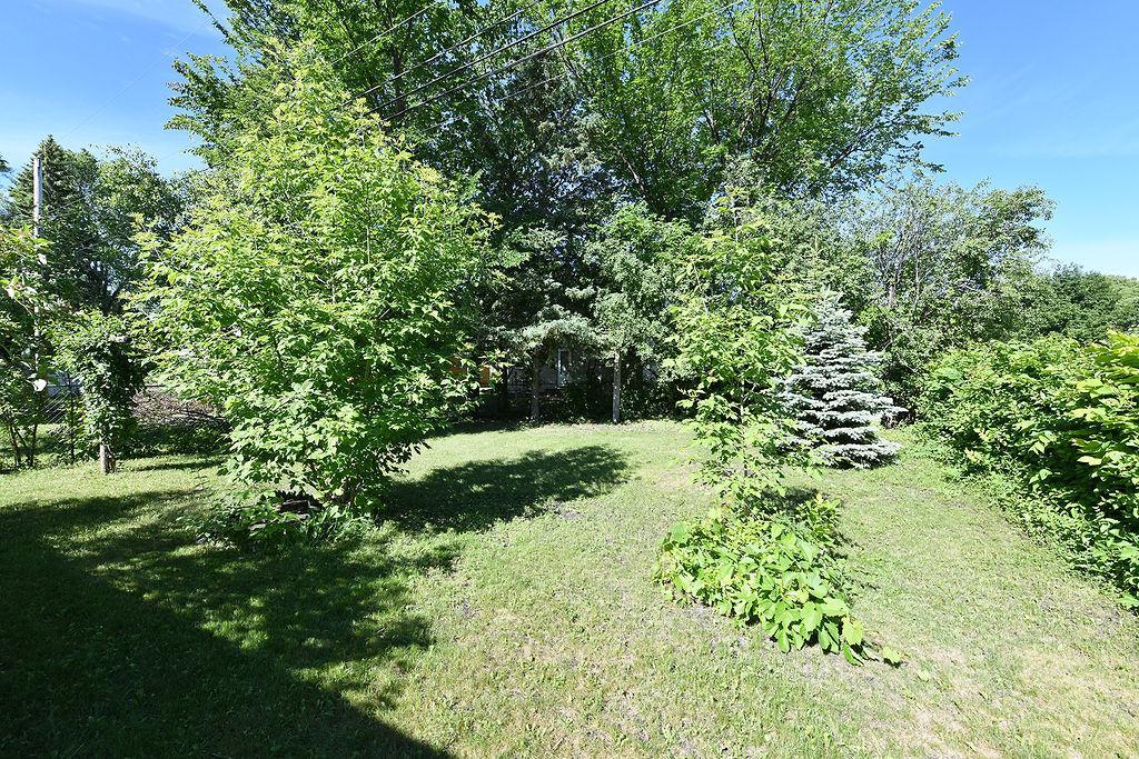 1926 single family home for sale at 901 5th Street S in Moorhead, MN — 3 bed, 3 bath (photo 7 of 40)