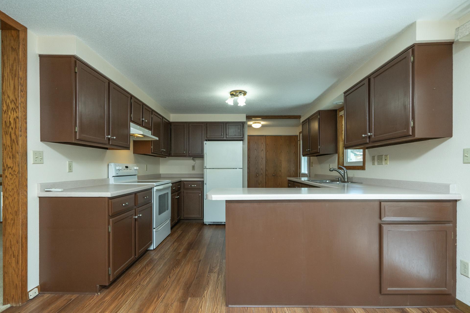 1976 single family home for sale at 1713 Graydon Avenue in Brainerd, MN — 4 bed, 3 bath (photo 13 of 46)