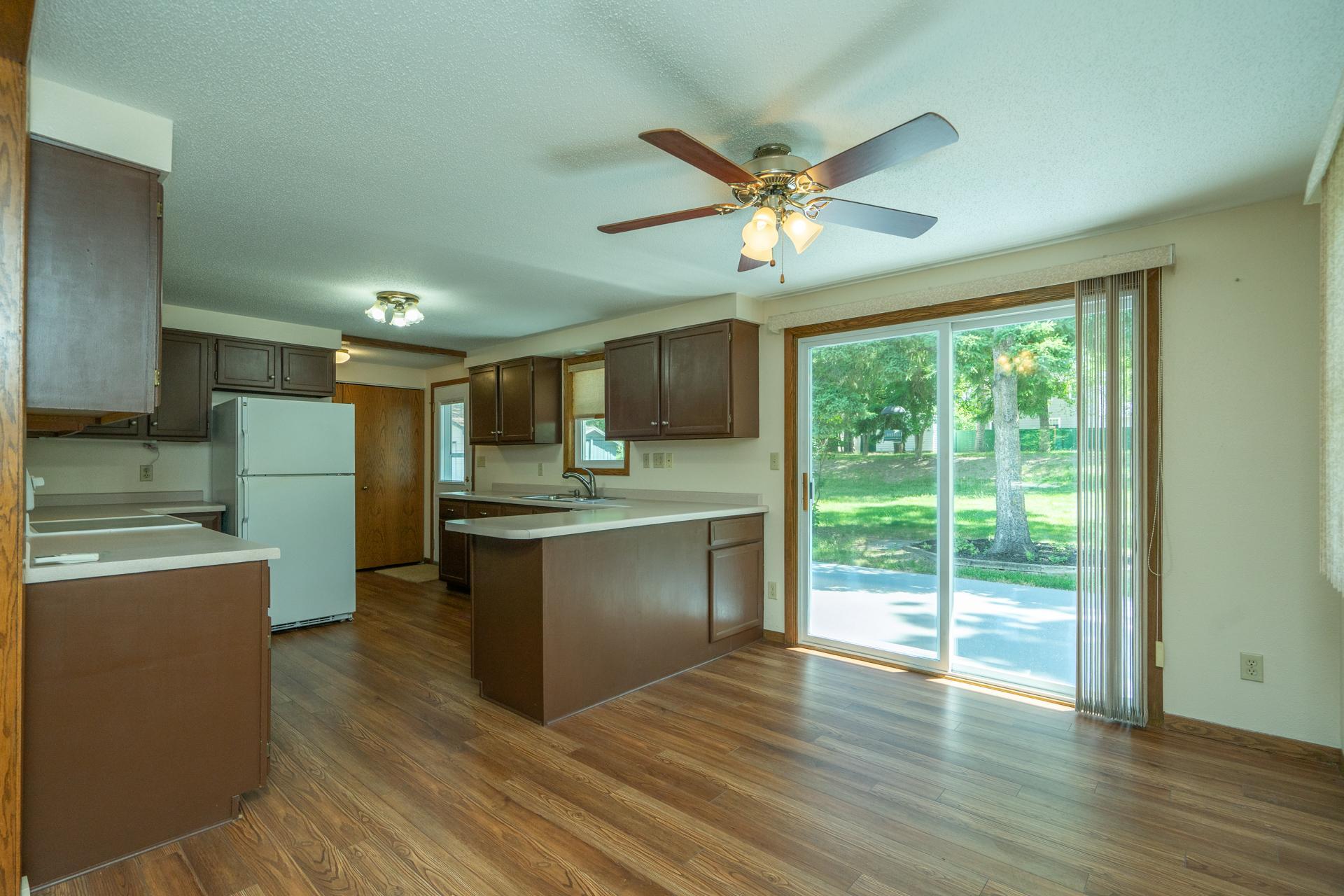 1976 single family home for sale at 1713 Graydon Avenue in Brainerd, MN — 4 bed, 3 bath (photo 14 of 46)