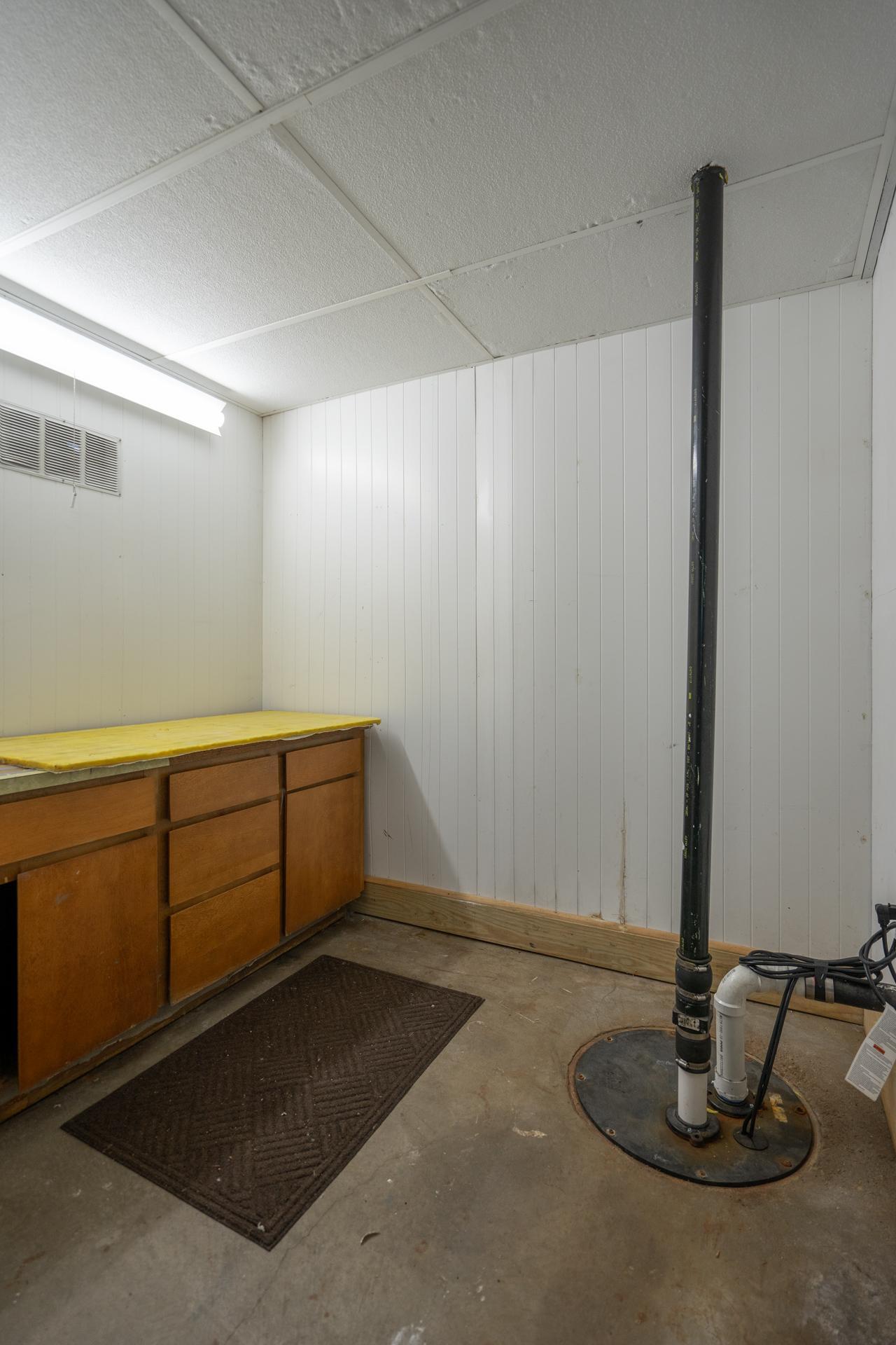 1976 single family home for sale at 1713 Graydon Avenue in Brainerd, MN — 4 bed, 3 bath (photo 25 of 46)