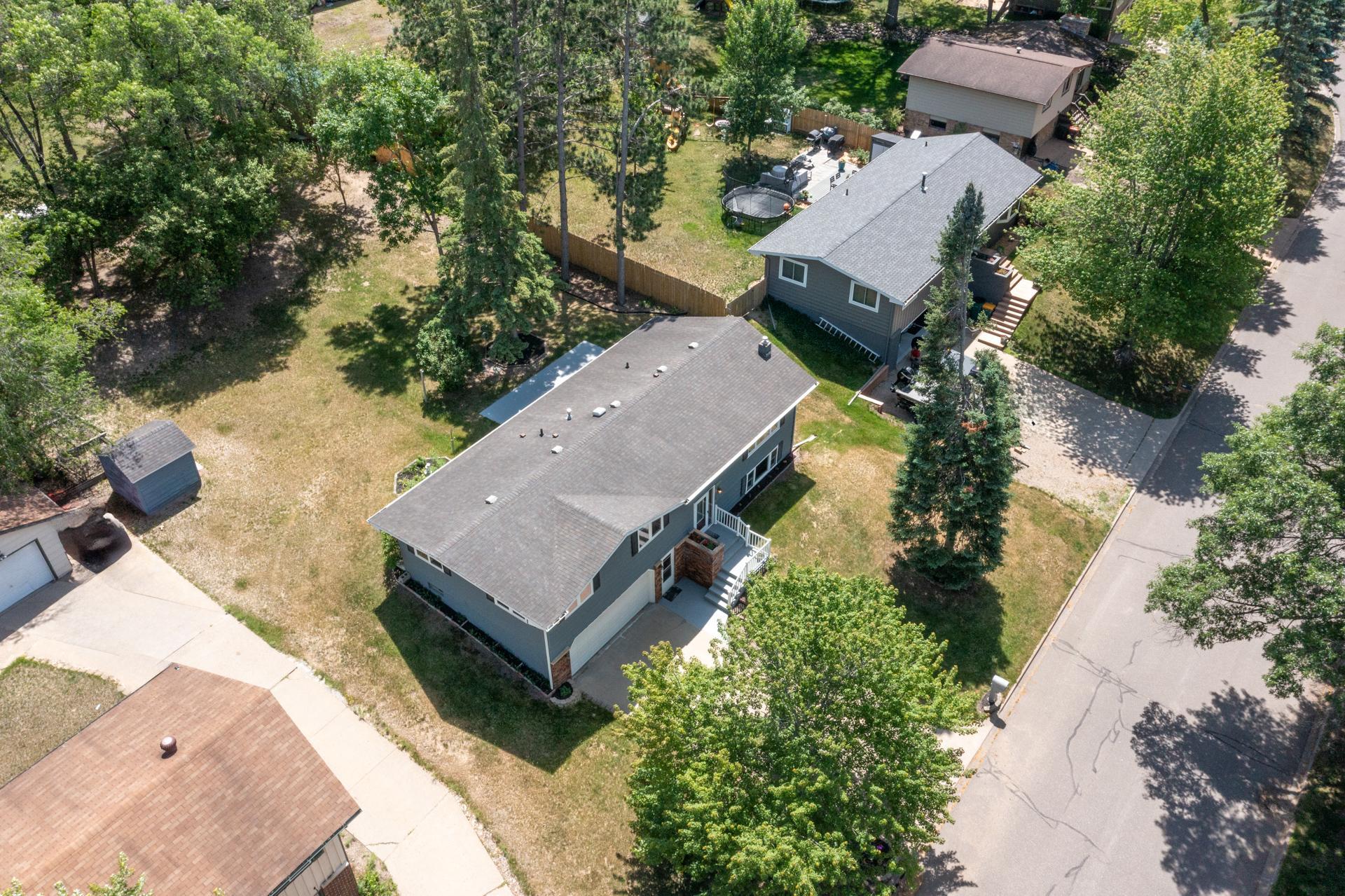 1976 single family home for sale at 1713 Graydon Avenue in Brainerd, MN — 4 bed, 3 bath (photo 5 of 46)
