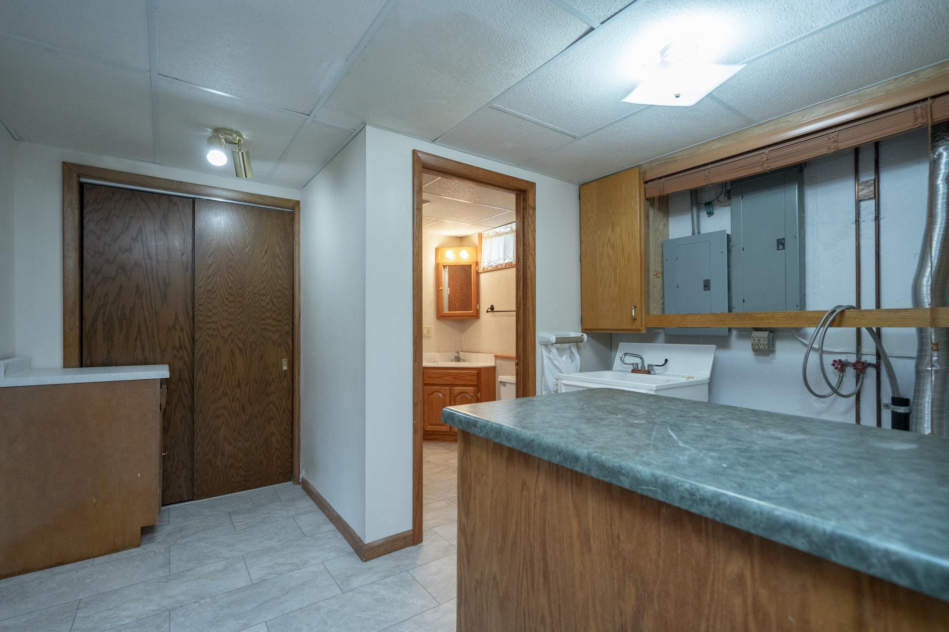 1976 single family home for sale at 1713 Graydon Avenue in Brainerd, MN — 4 bed, 3 bath (photo 43 of 46)