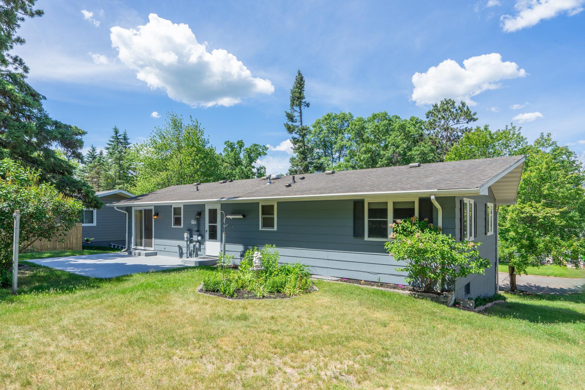 1976 single family home for sale at 1713 Graydon Avenue in Brainerd, MN — 4 bed, 3 bath (photo 8 of 46)