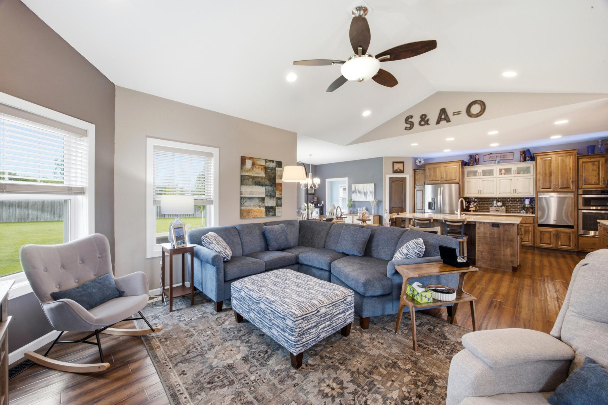 2014 single family home for sale at 1406 W Summerwood Trail in Dilworth, MN — 5 bed, 3 bath (photo 6 of 55)