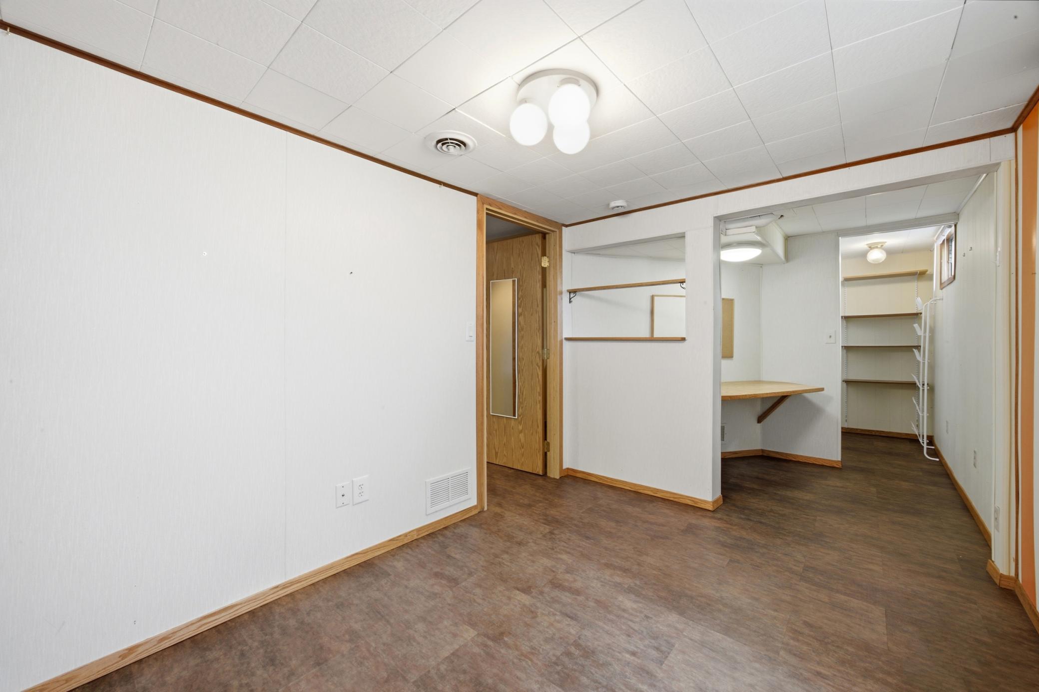 903 19th N Street, Moorhead MN 56560 - Photo 25 of 33