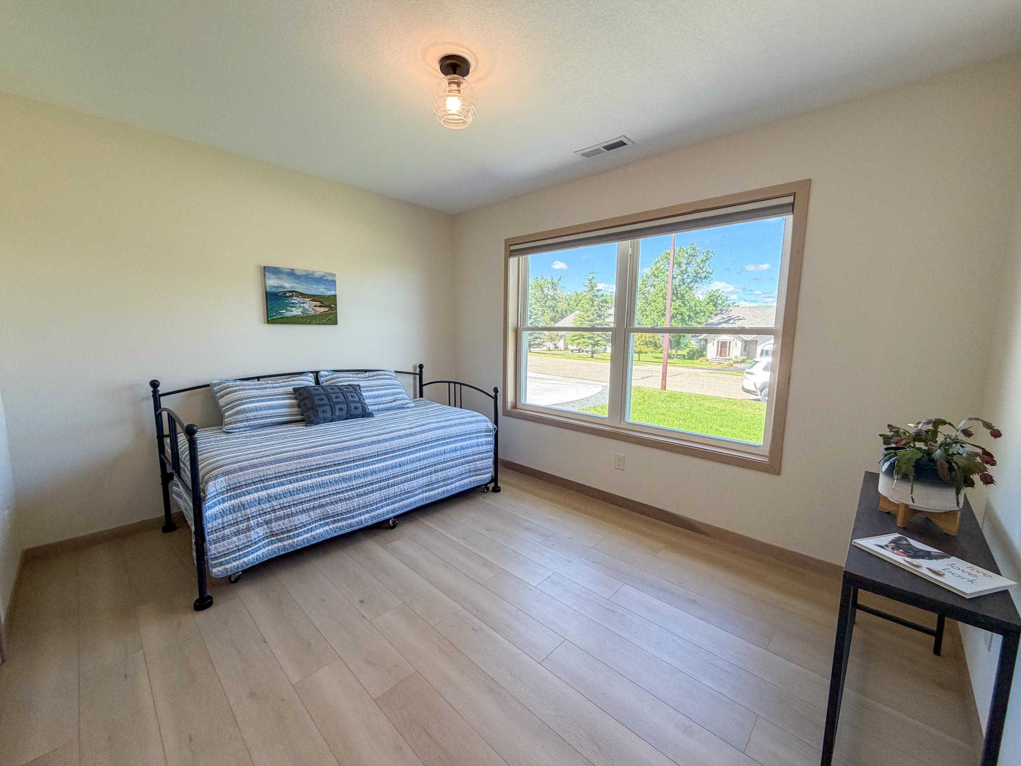 2022 single family home for sale at 612 Irving Beach Drive SW in Bemidji, MN — 2 bed, 2 bath (photo 12 of 17)