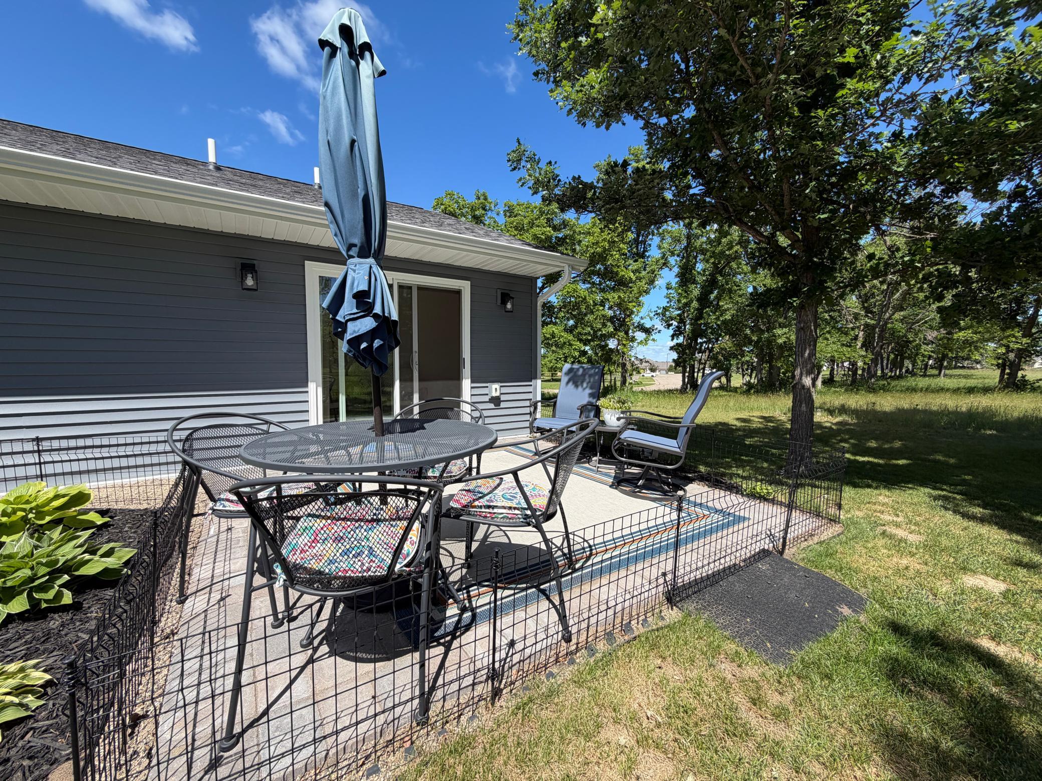 2022 single family home for sale at 612 Irving Beach Drive SW in Bemidji, MN — 2 bed, 2 bath (photo 17 of 17)