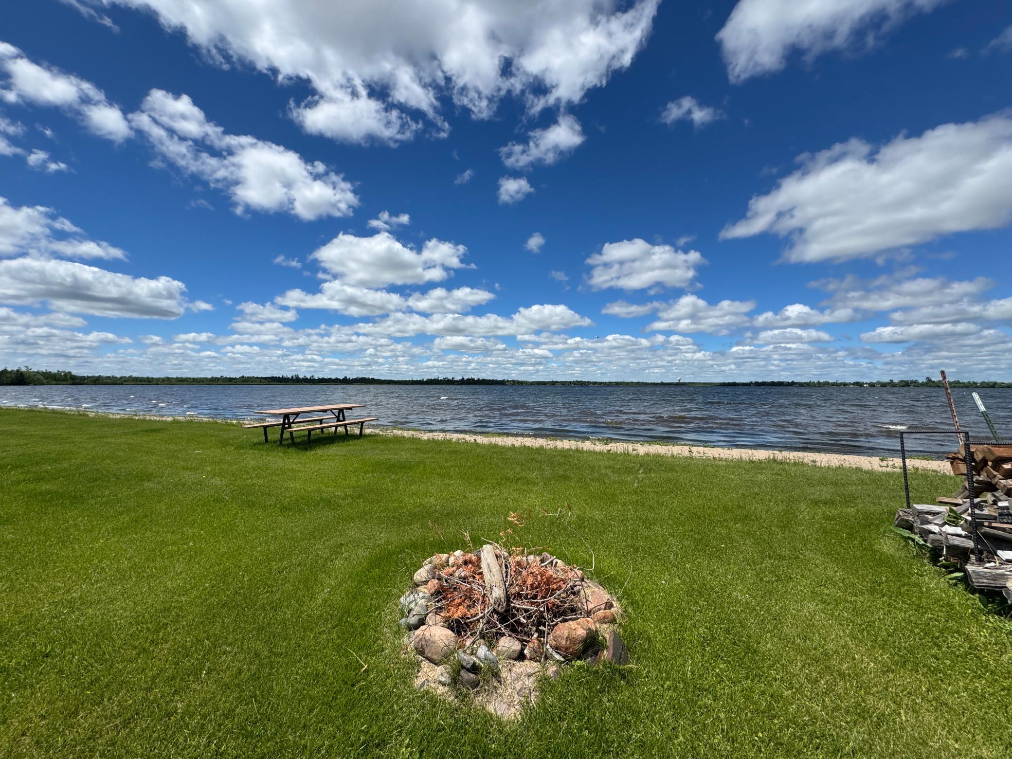 2022 single family home for sale at 612 Irving Beach Drive SW in Bemidji, MN — 2 bed, 2 bath (photo 29 of 31)