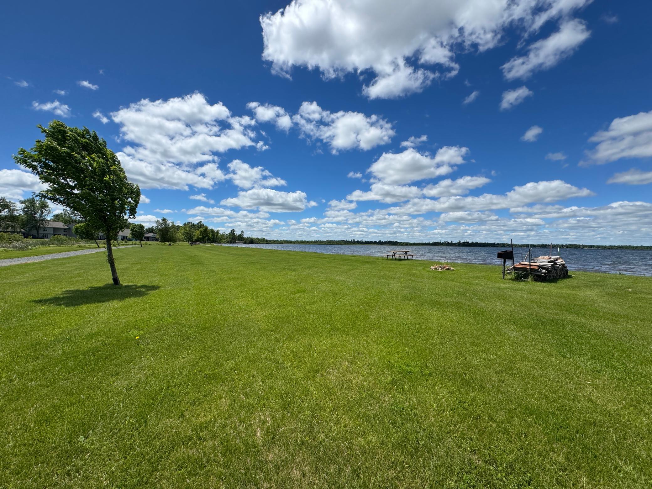 2022 single family home for sale at 612 Irving Beach Drive SW in Bemidji, MN — 2 bed, 2 bath (photo 30 of 31)
