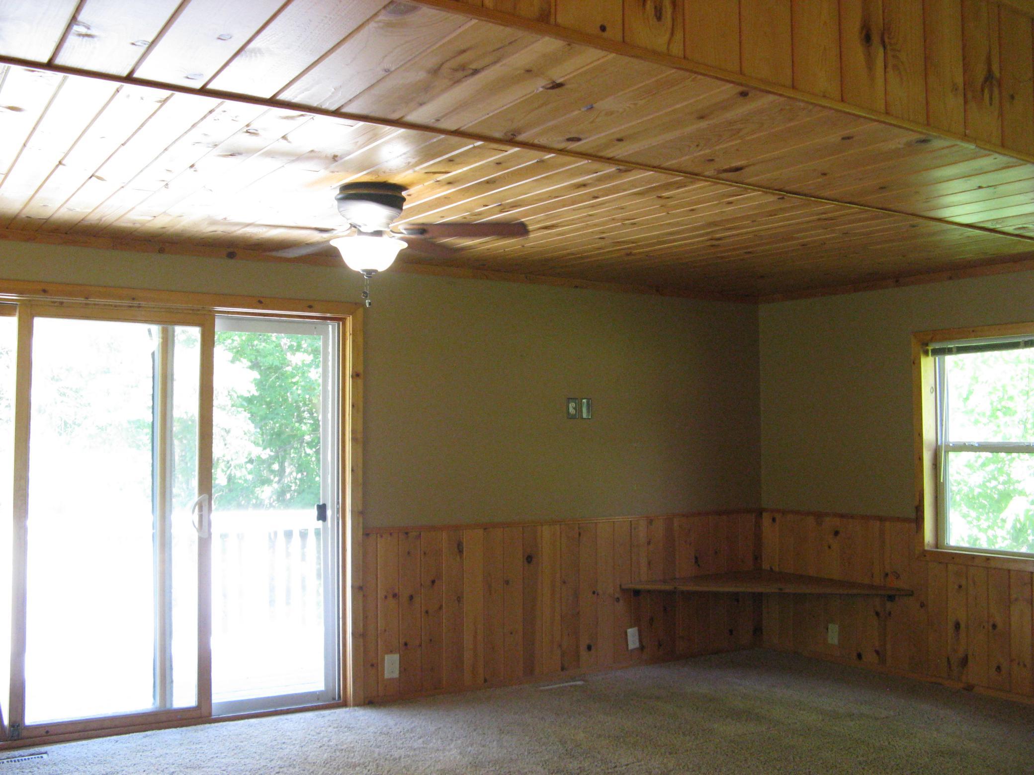 1902 single family home for sale at 8218 Ski Chalet Drive in Pequot Lakes, MN — 4 bed, 2 bath (photo 19 of 61)