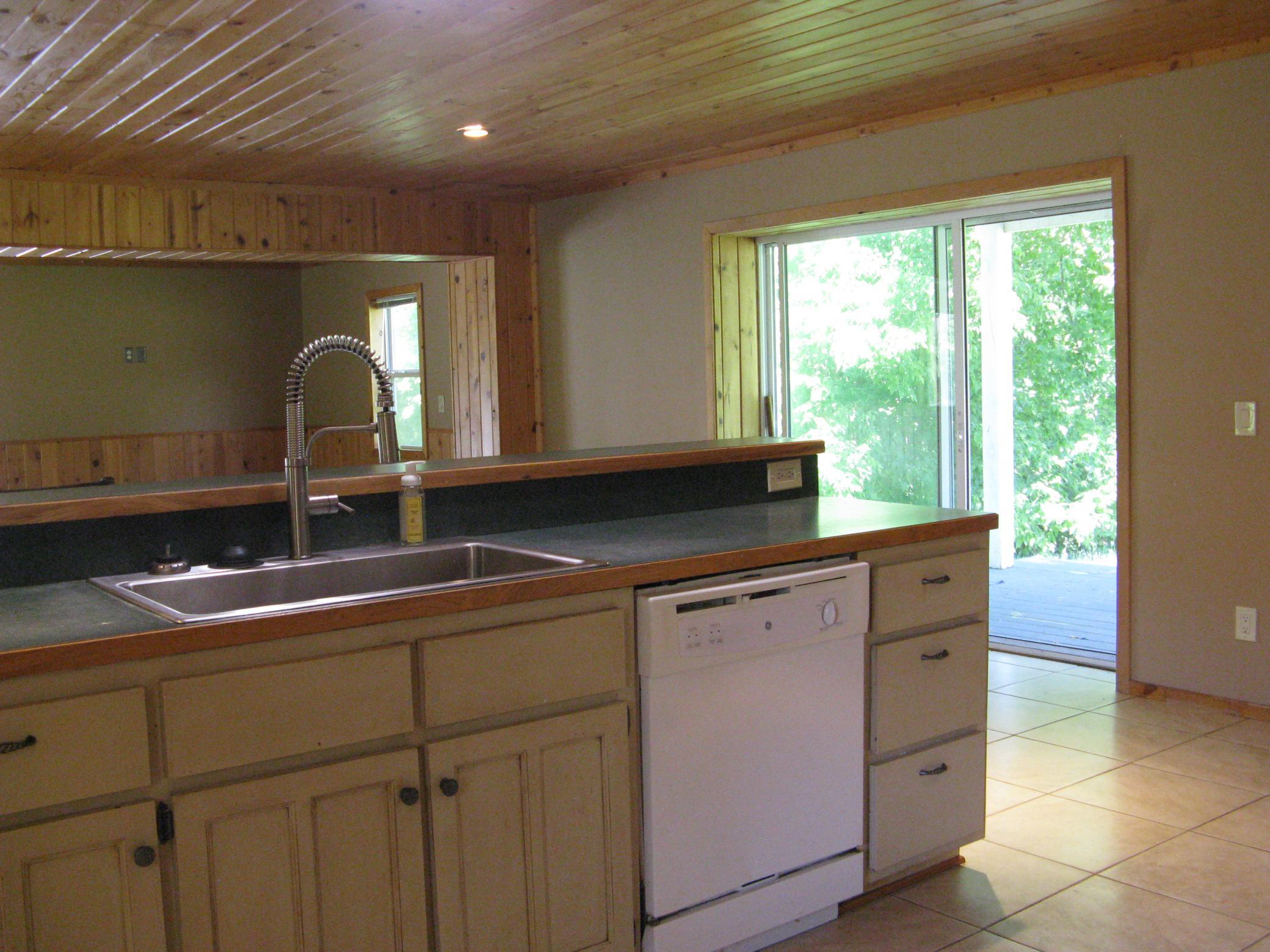 1902 single family home for sale at 8218 Ski Chalet Drive in Pequot Lakes, MN — 4 bed, 2 bath (photo 30 of 61)