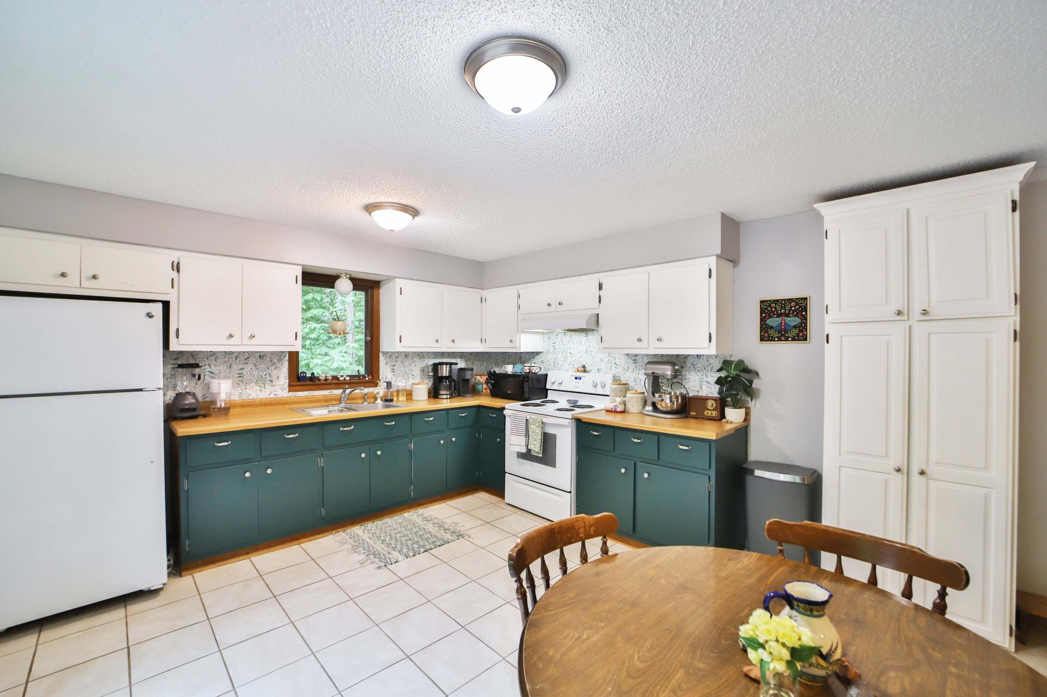 4654 Forest Hills Circle, Nisswa MN 56468 - Photo 4 of 25