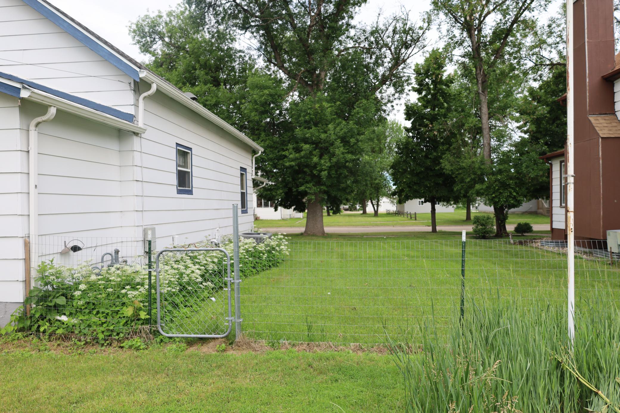 224 6th Street S, Breckenridge MN 56520 - Photo 22 of 26