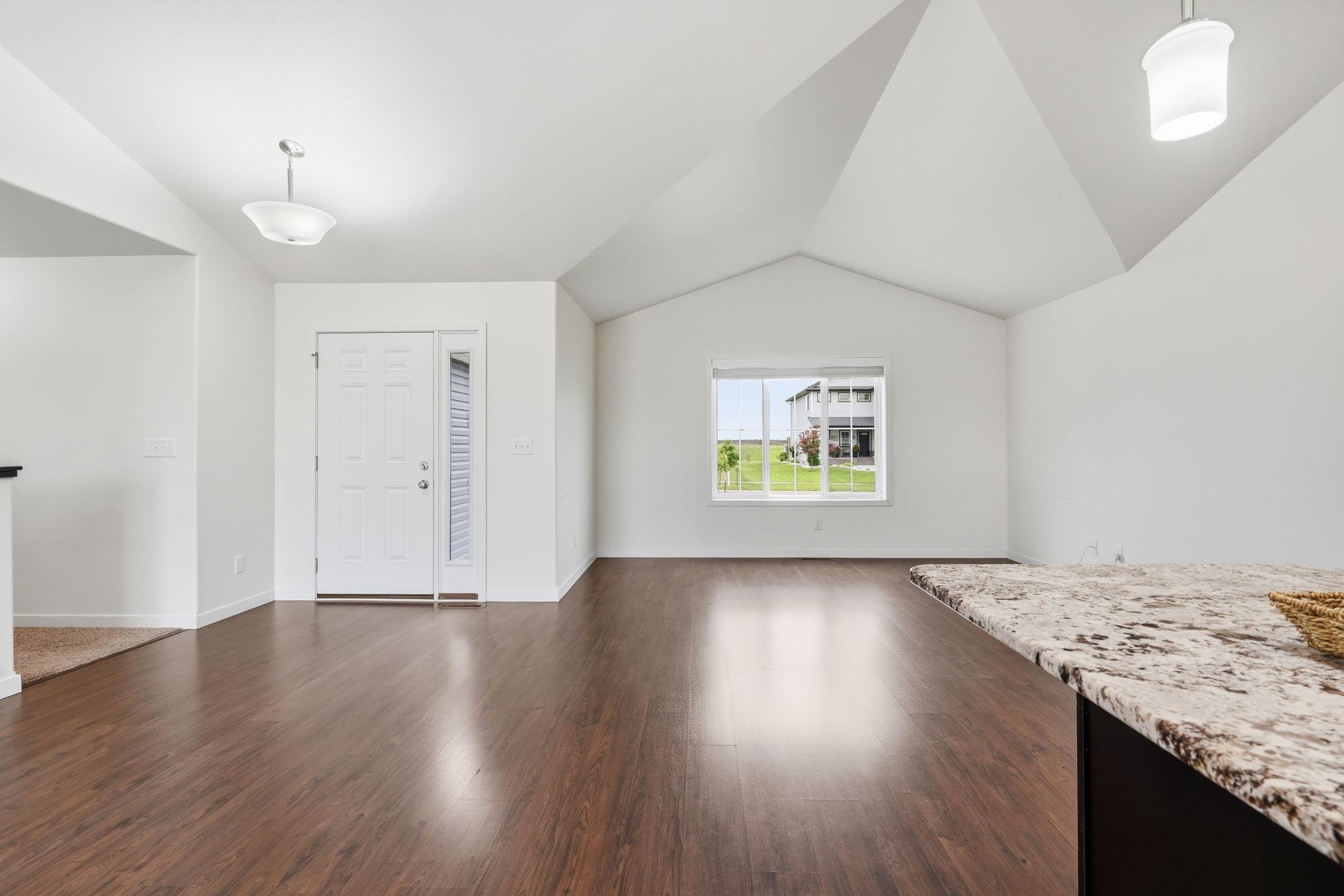 2829 14th W Street, West Fargo ND 58078 - Photo 5 of 42