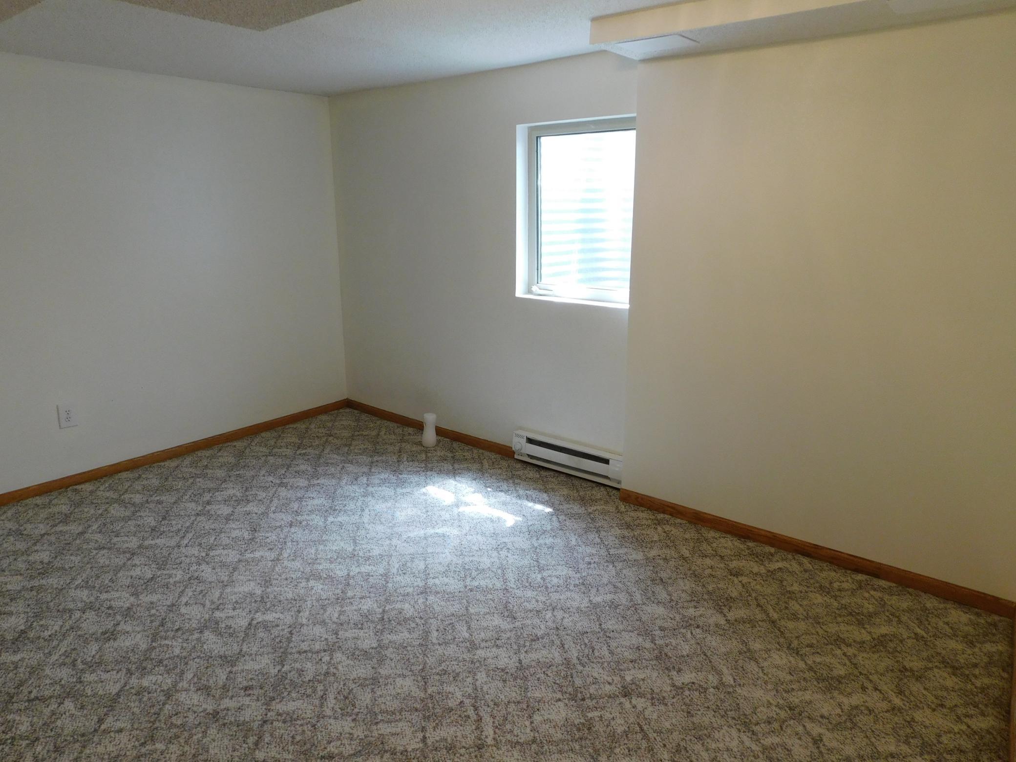 2524 25th S Avenue, Fargo ND 58103 - Photo 31 of 36