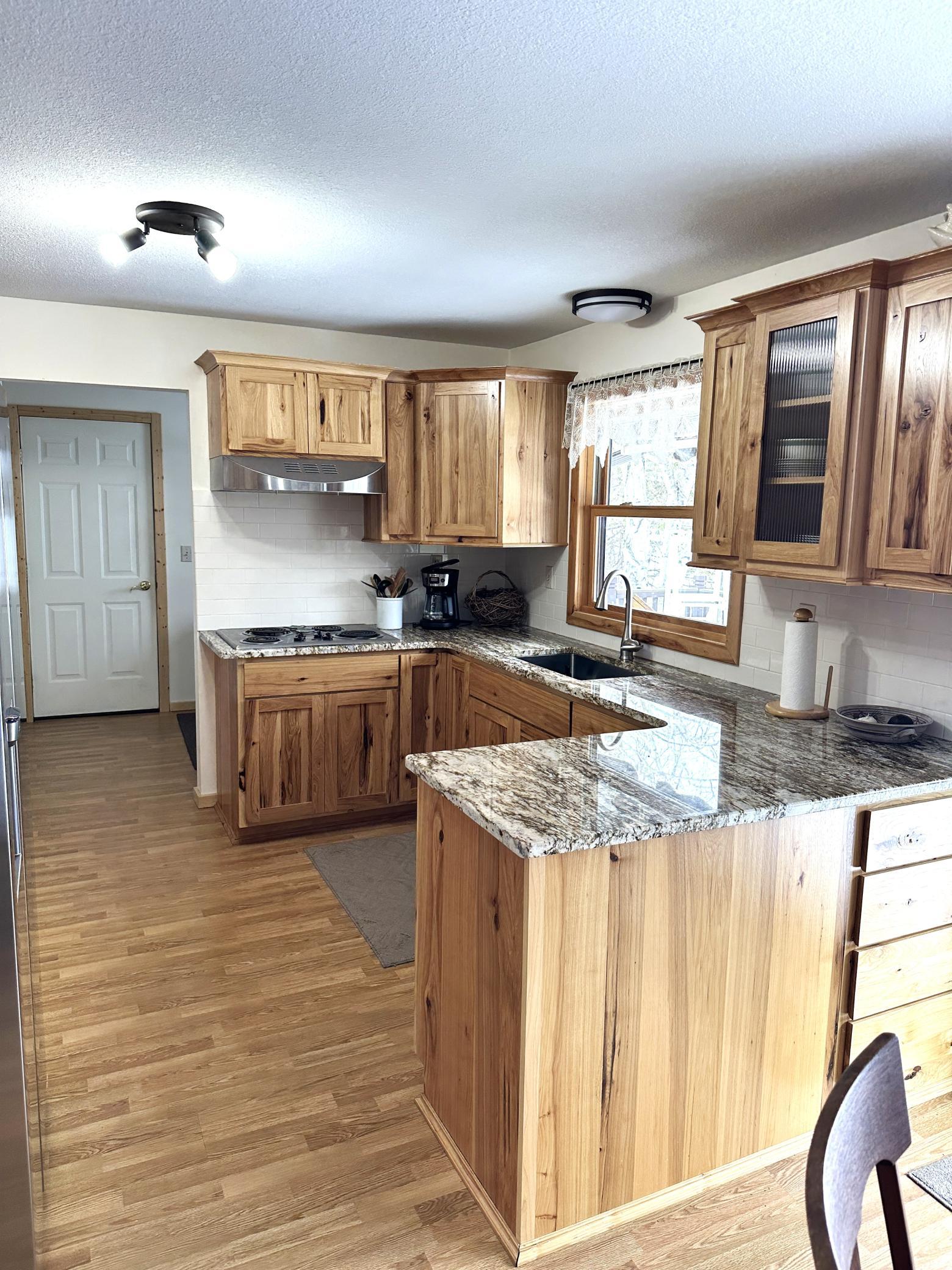 1421 Riverside Drive NW, Baudette MN 56623 - Photo 13 of 31