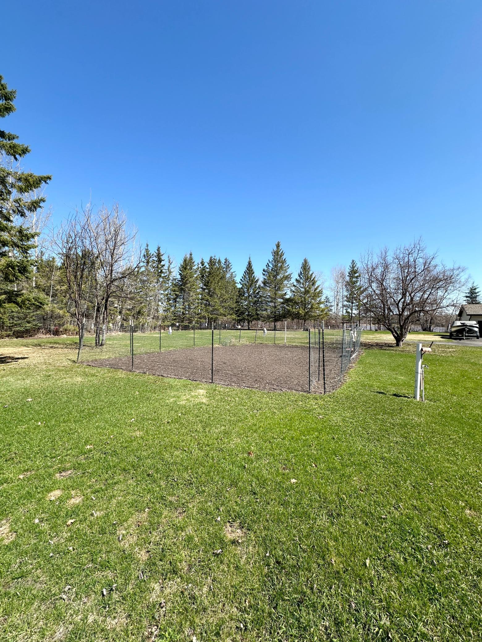 1421 Riverside Drive NW, Baudette MN 56623 - Photo 5 of 31