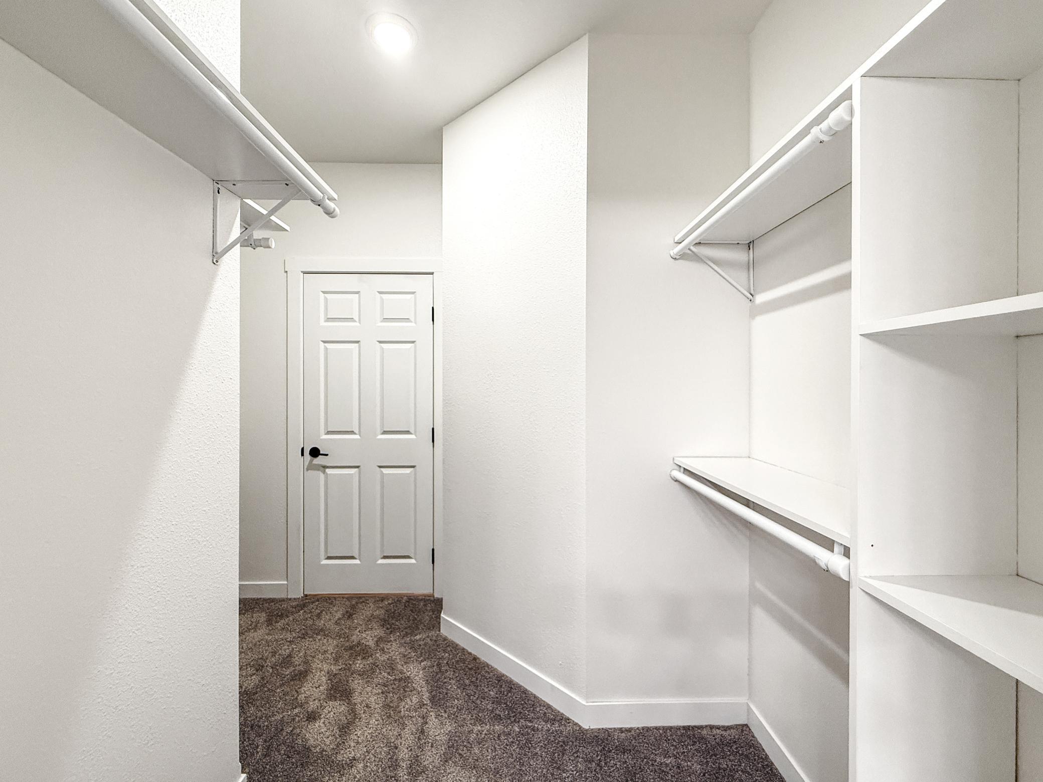 2020 single family home for sale at 3620 Cordova Loop S in Fargo, ND — 5 bed, 3 bath (photo 25 of 50)