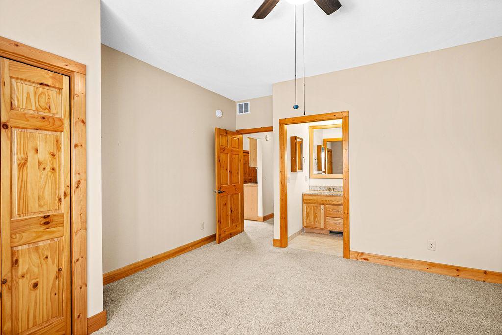 2010 townhouse for sale at 205 SE 17th Street, Unit 110 in Grand Rapids, MN — 2 bed, 2 bath (photo 14 of 27)